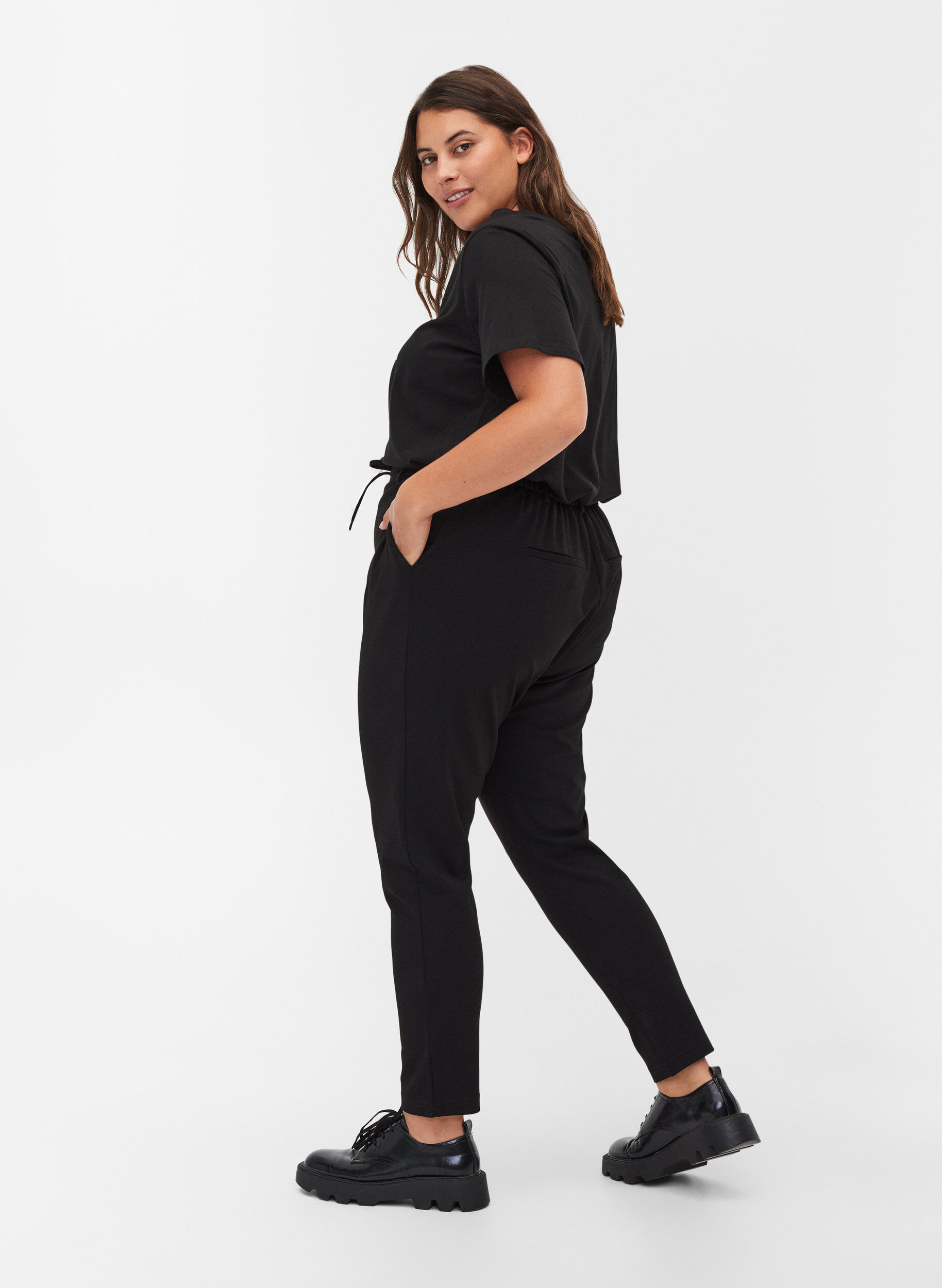 Zizzi Gek&uuml;rzte Maddison Hose, Schwarz, Model image number 1