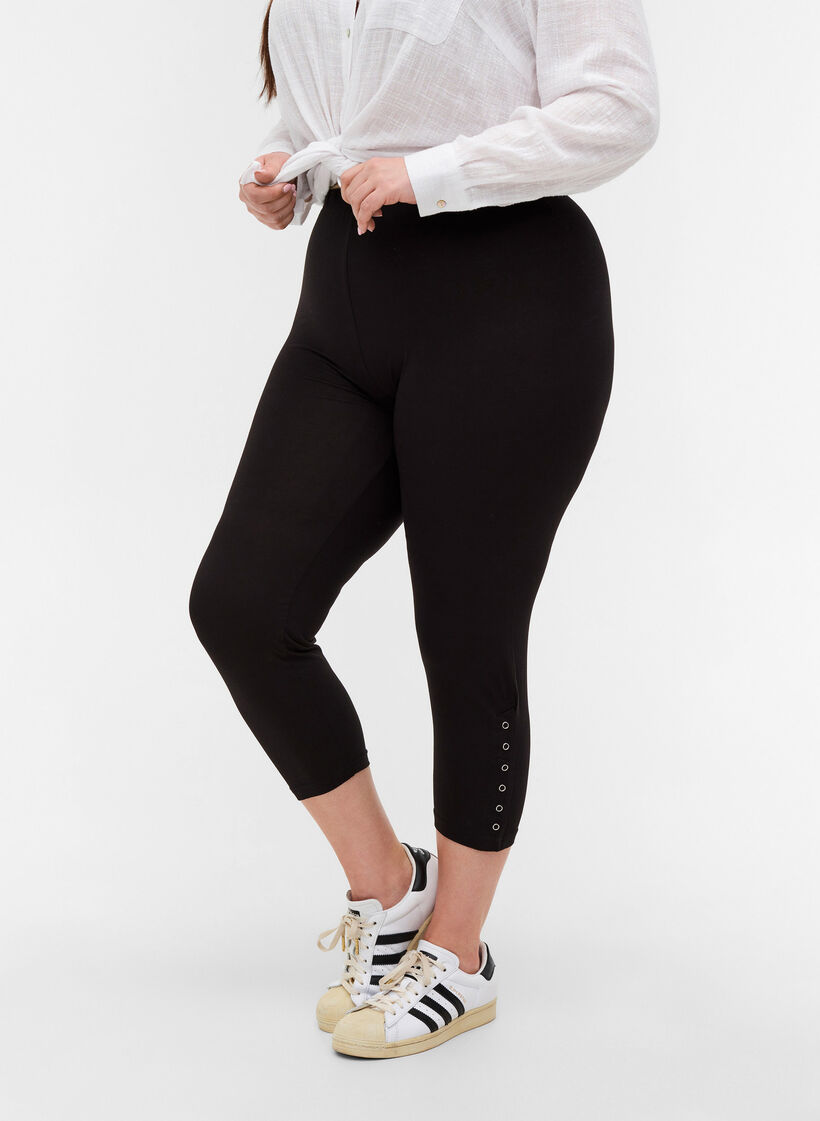 3/4-Leggings mit Knöpfen, Black, Model image number 2