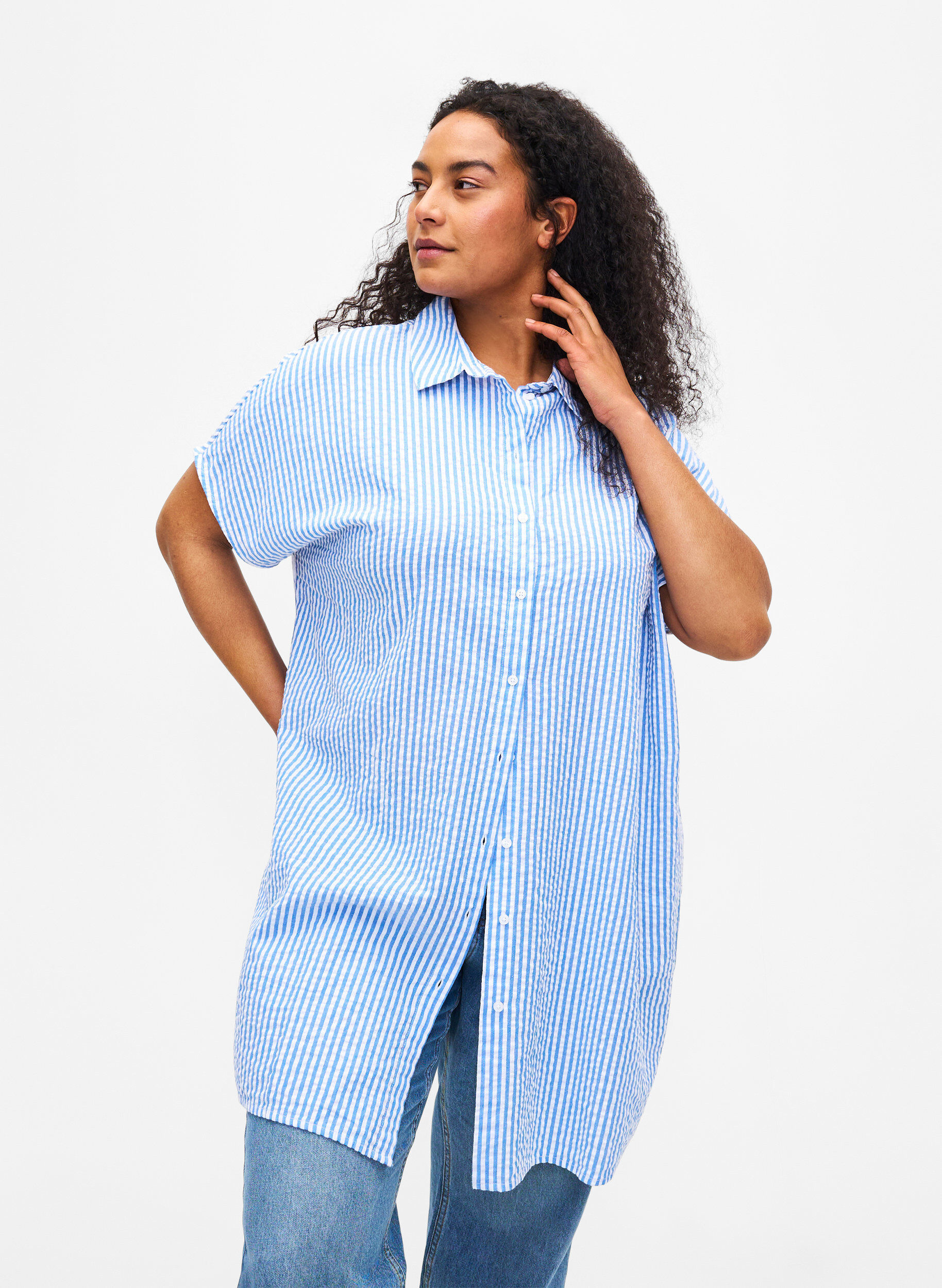 Zizzi Langes gestreiftes Baumwollhemd, Light Blue Stripe, Model image number 0