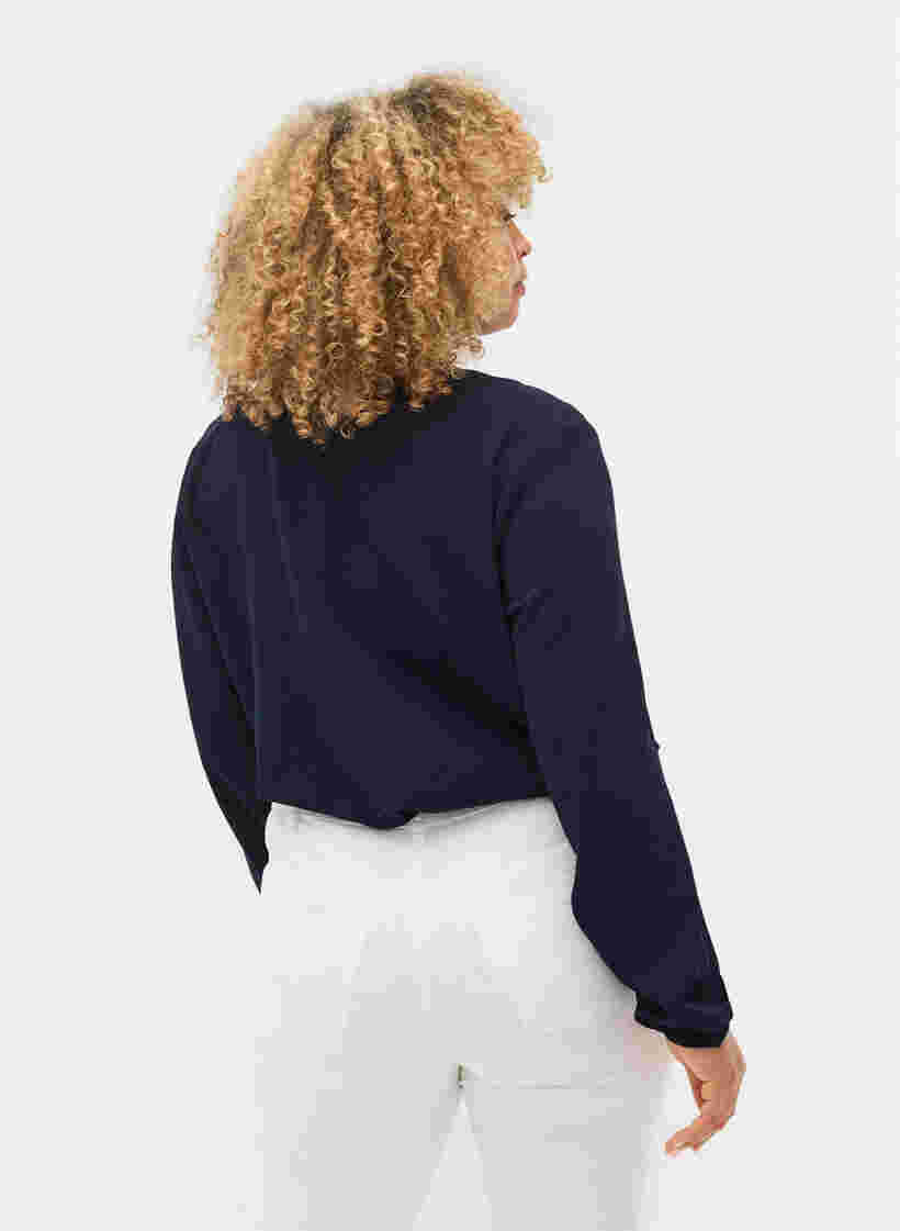 Unifarbene Bluse mit V-Ausschnitt, Navy Blazer, Model image number 1