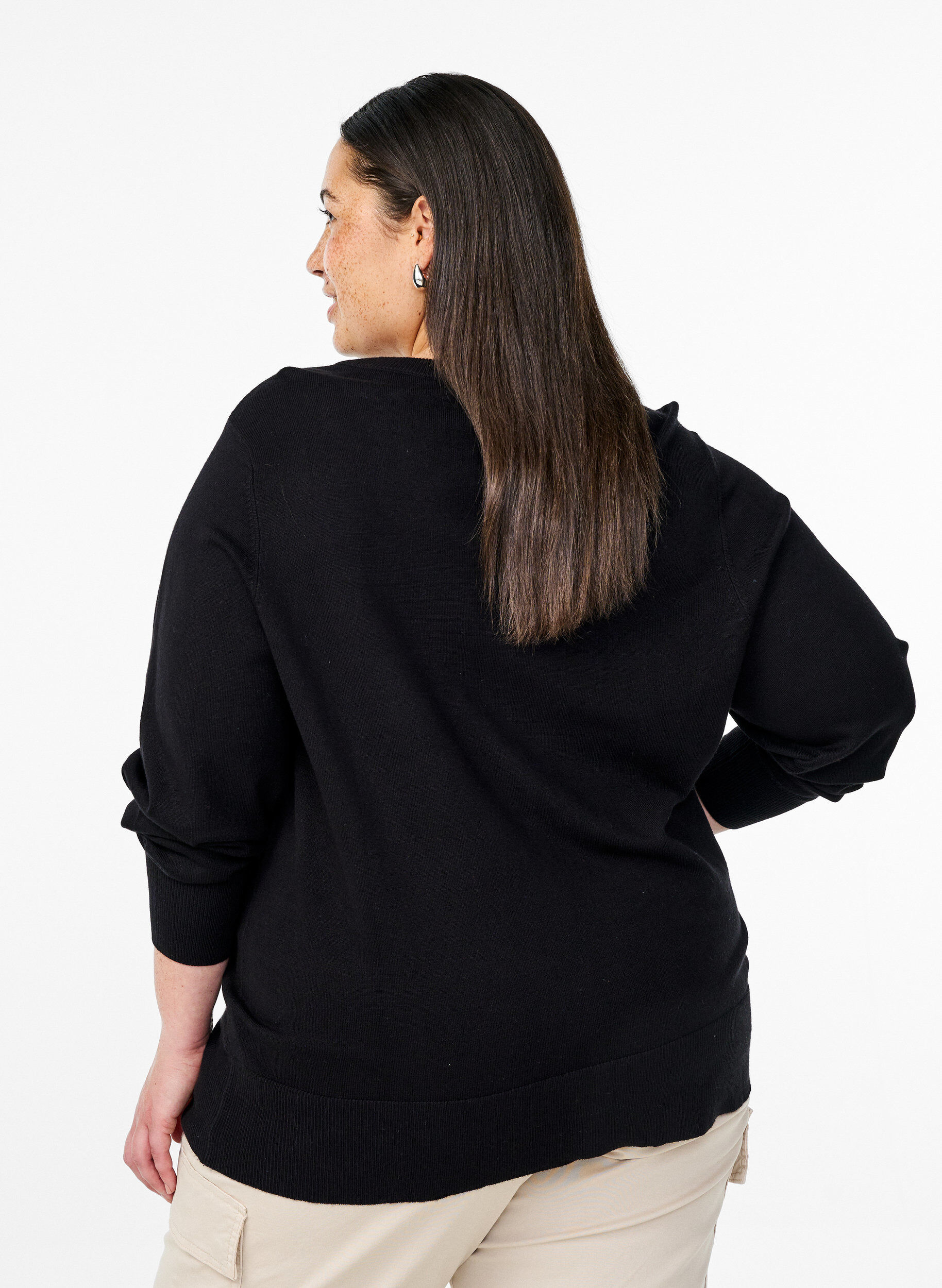 Zizzi Strickjacke mit Kn&ouml;pfen aus Viskosemischung, Black, Model image number 1