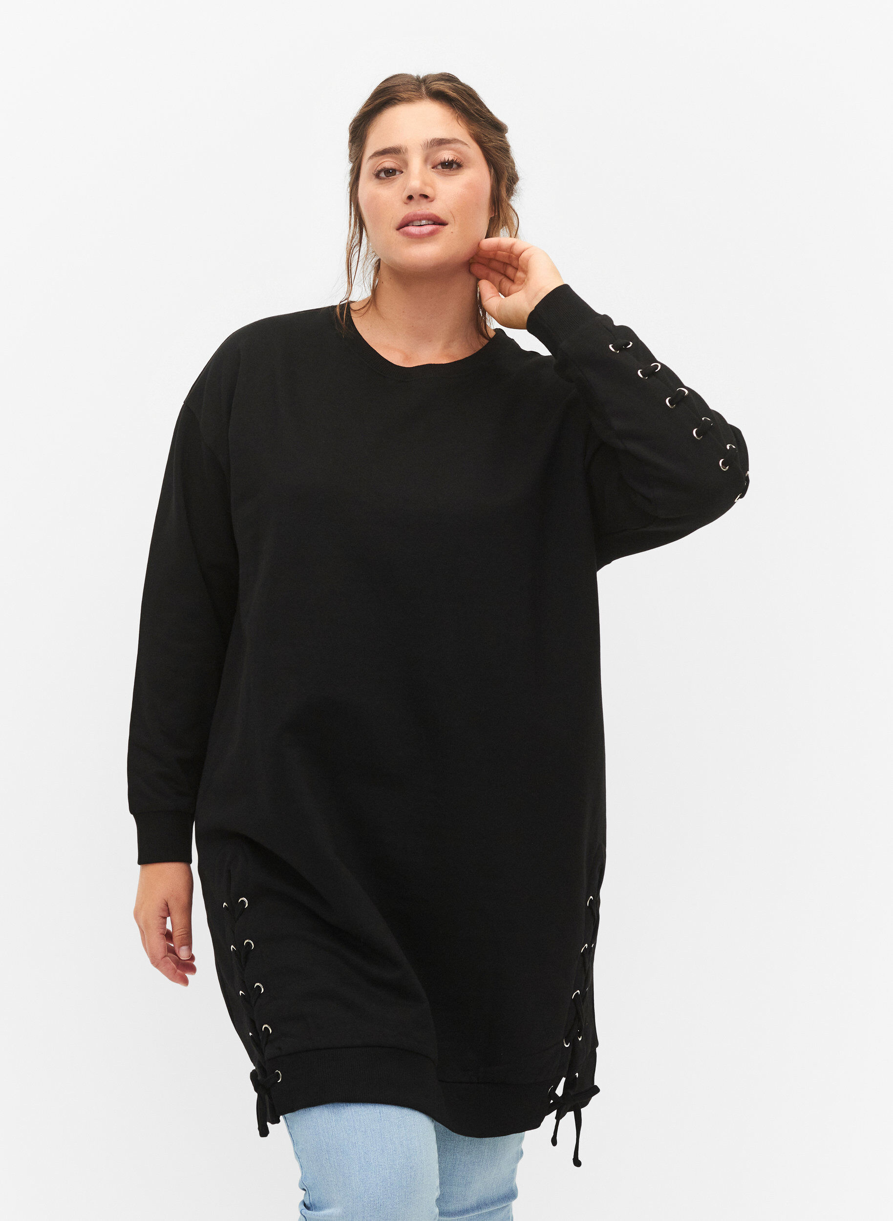 Zizzi Sweater Tunika mit Kordel Details, Black, Model image number 0