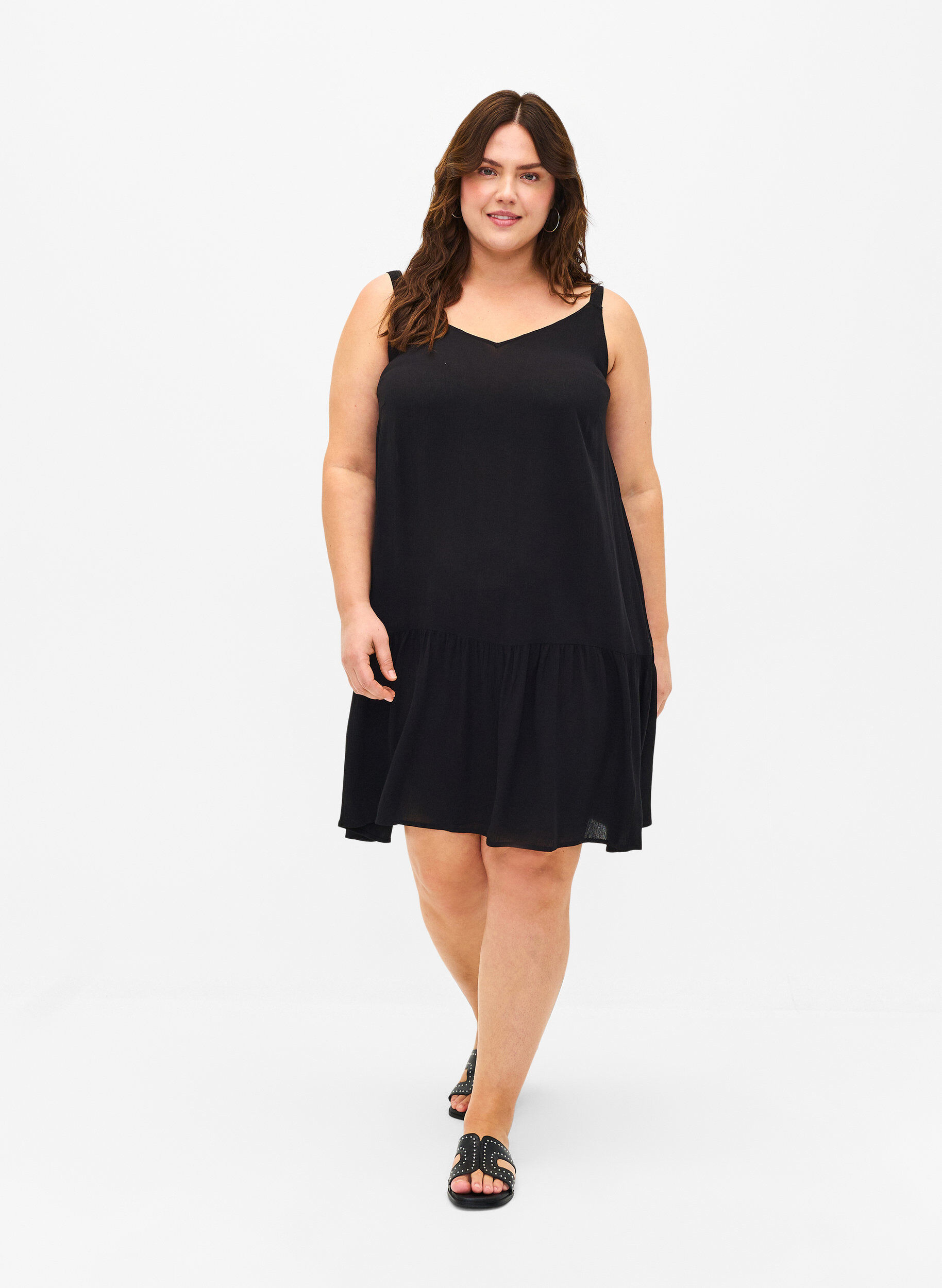 Zizzi Sommerkleid aus Viskose mit Tr&auml;gern, Black, Model image number 2