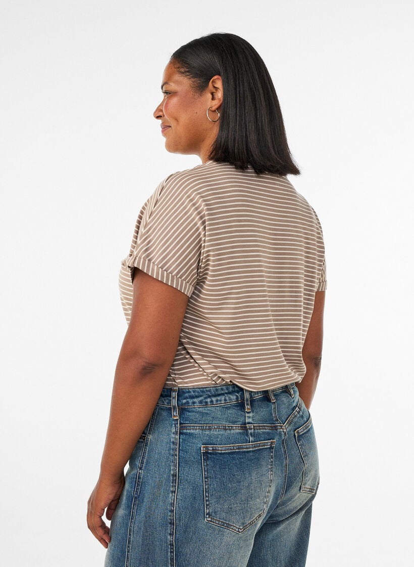 Gestreiftes T-Shirt aus Viskose mit Rundhalsausschnitt, Beige, Model image number 2