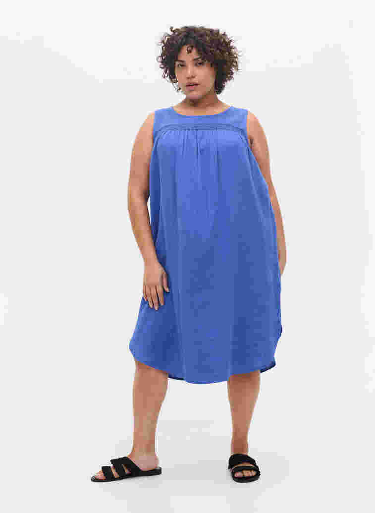 Ärmelloses Baumwollkleid in A-Form, Dazzling Blue, Model image number 2