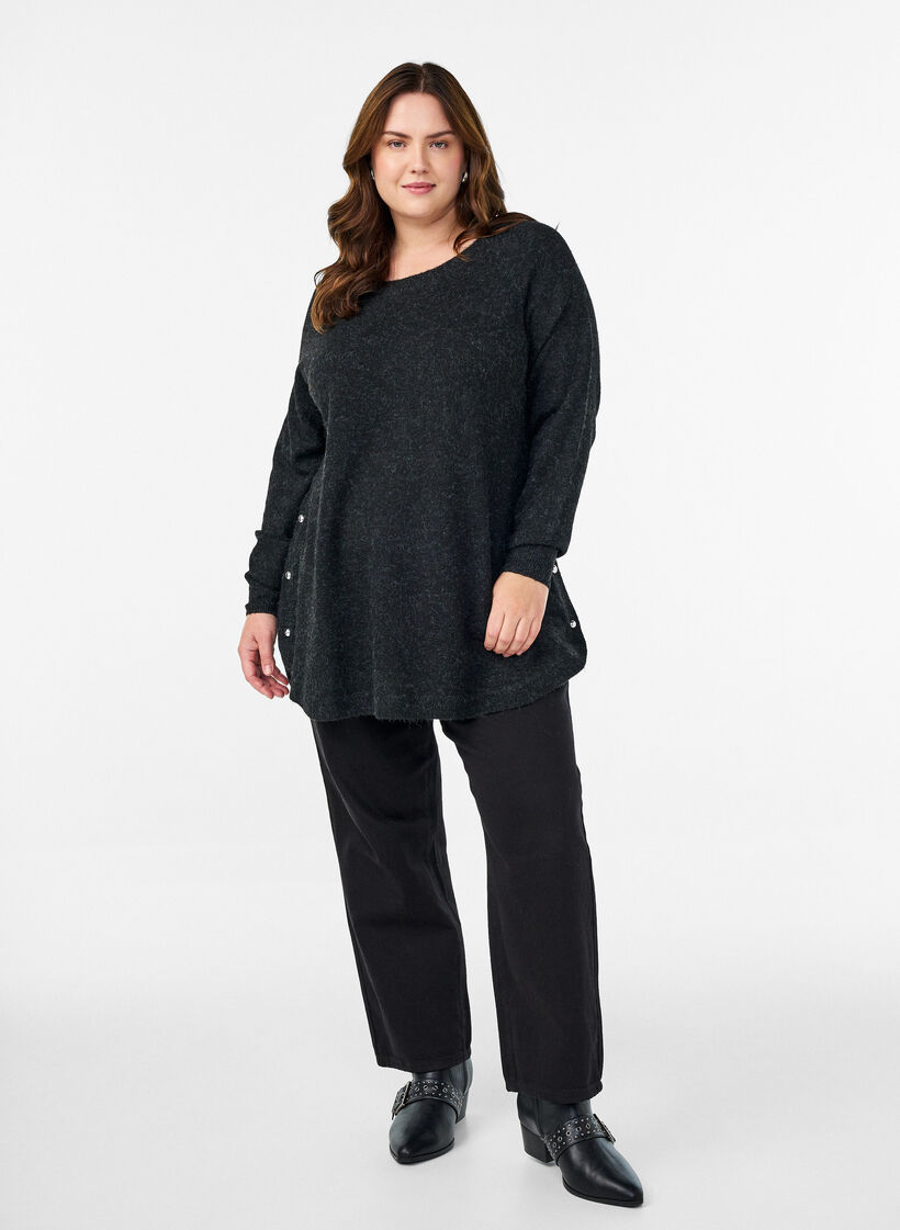 Lange Strickbluse mit Kugelknöpfen, Grau, Model image number 1