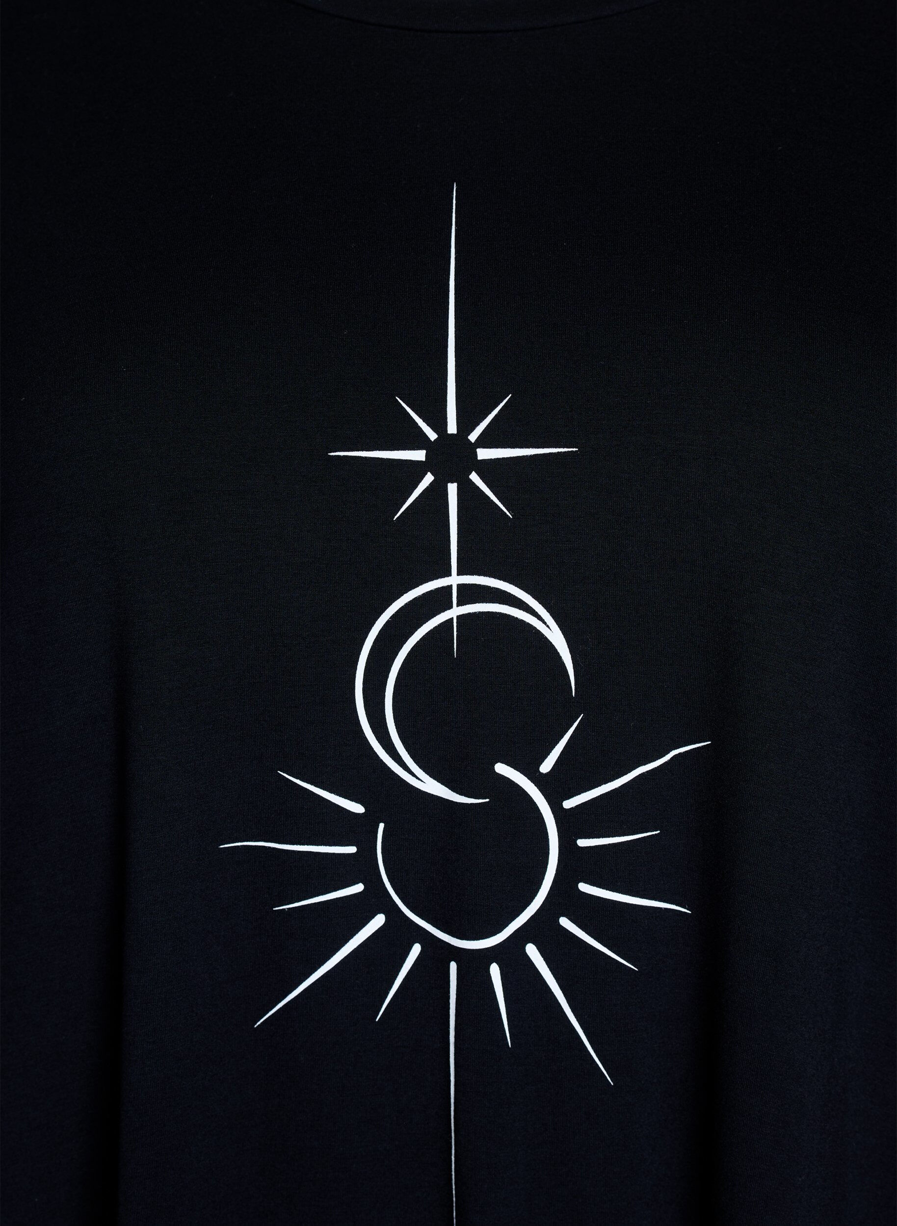 Zizzi Nachthemd aus Viskose mit lockerer Passform, Schwarz, Packshot image number 2