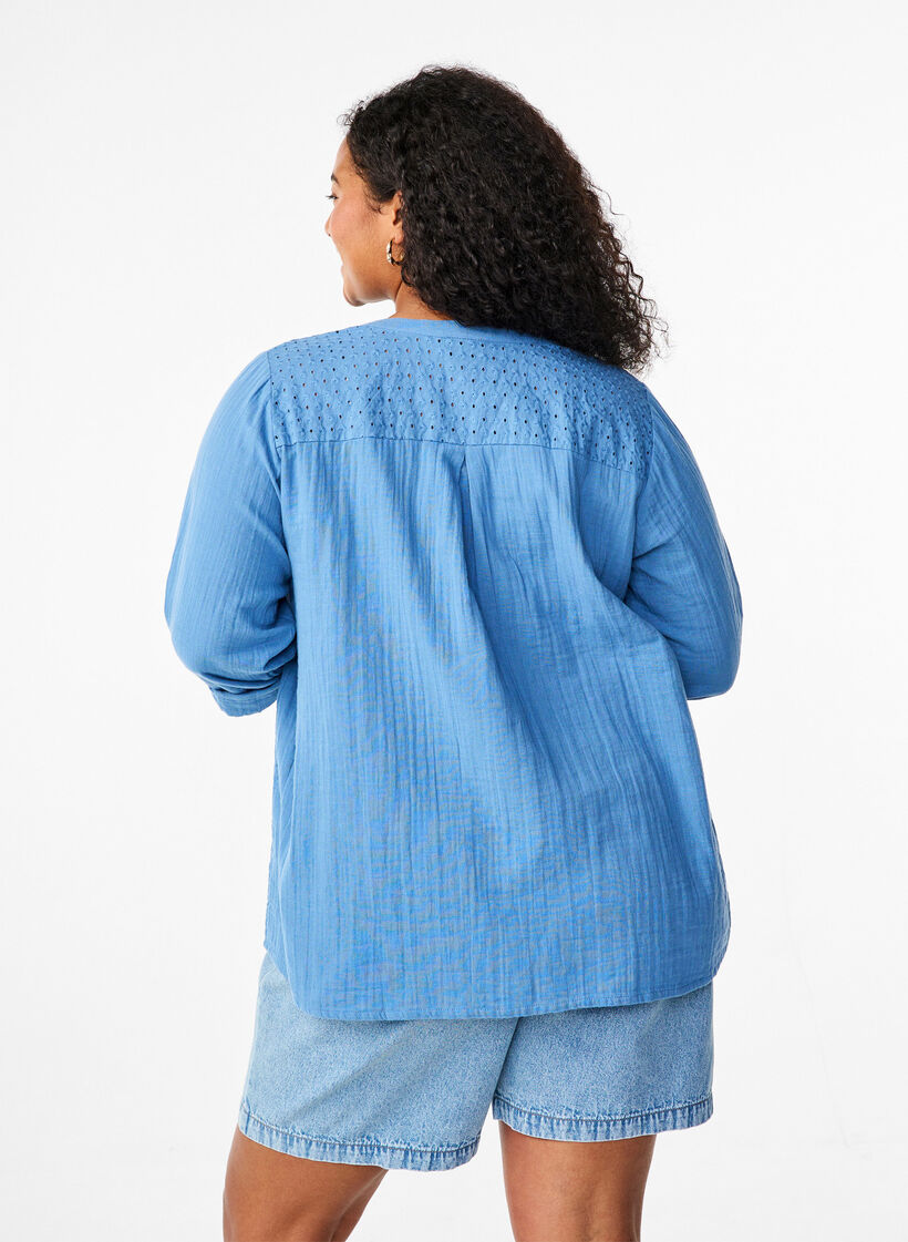  Baumwollbluse mit Lochstickerei und 3/4-Ärmeln, Riverside, Model image number 1