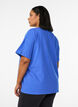 T-Shirt aus Bio-Baumwolle mit kleinem Frontmotiv, Blau, Model image number 2