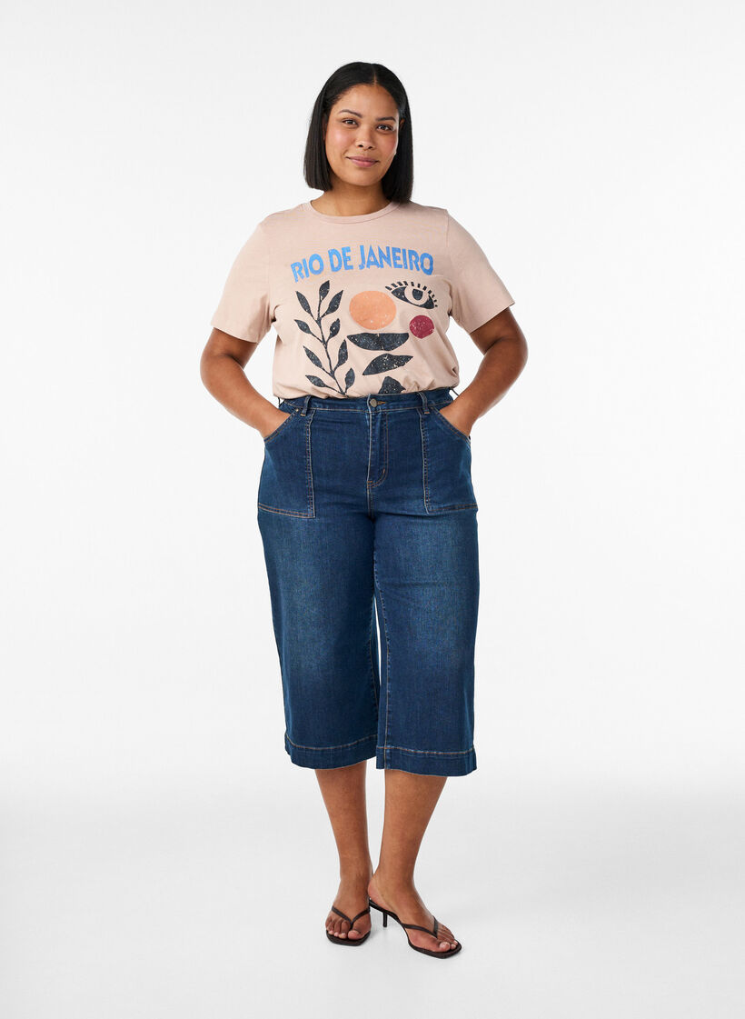 Baumwoll-T-Shirt mit Frontprint, Beige, Model image number 1