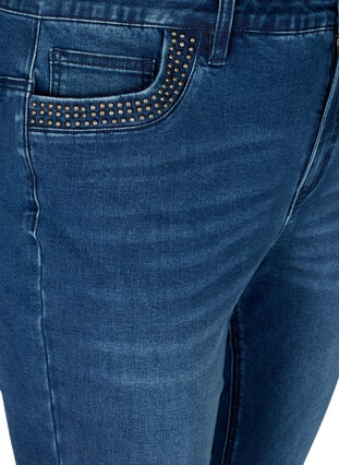 Nille Jeans mit hoher Taille und Nieten, Medium Blue denim, Packshot image number 2