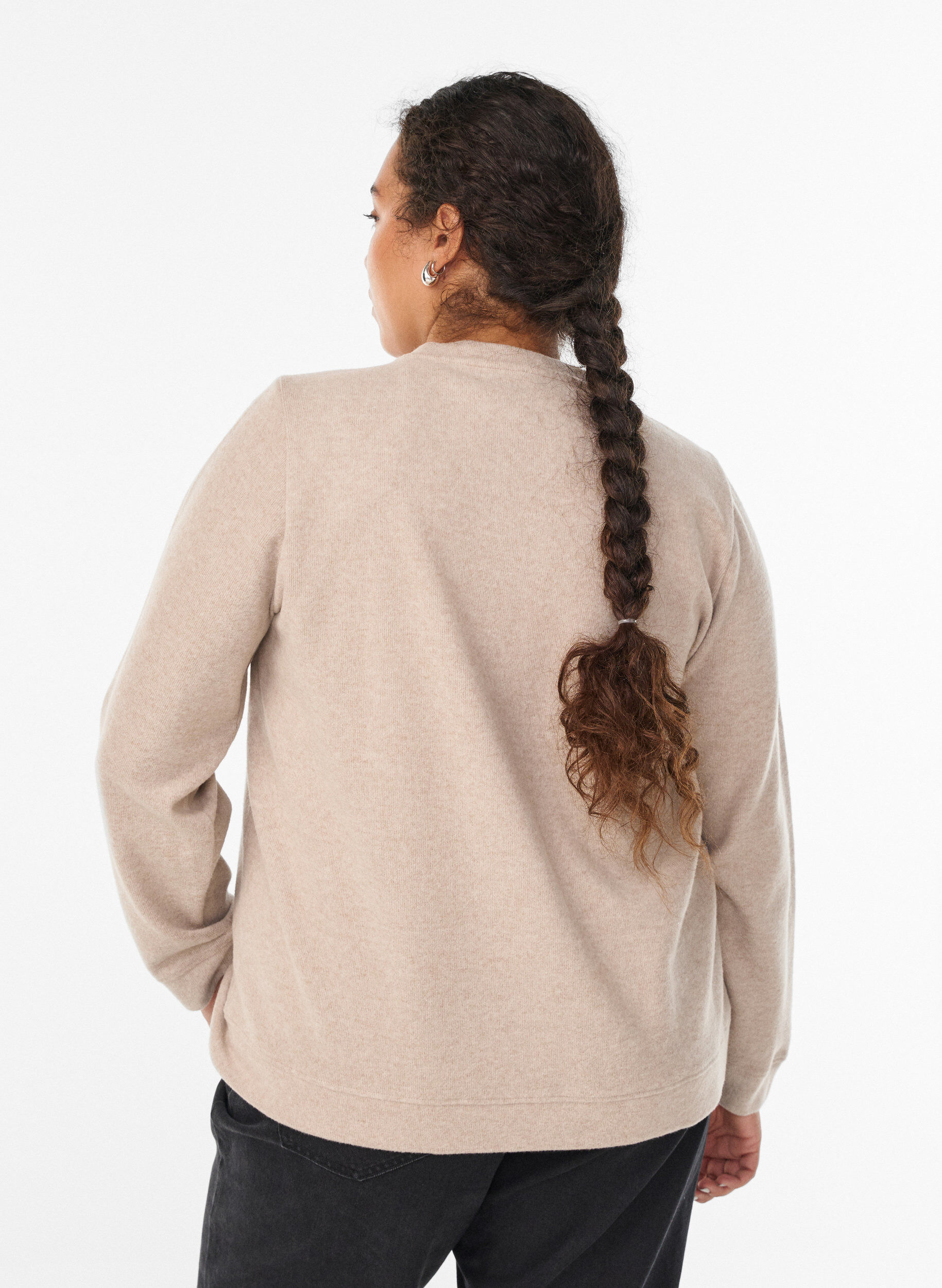 Zizzi Cardigan aus Jersey mit Rundhalsausschnitt und Kn&ouml;pfen, Beige, Model image number 2