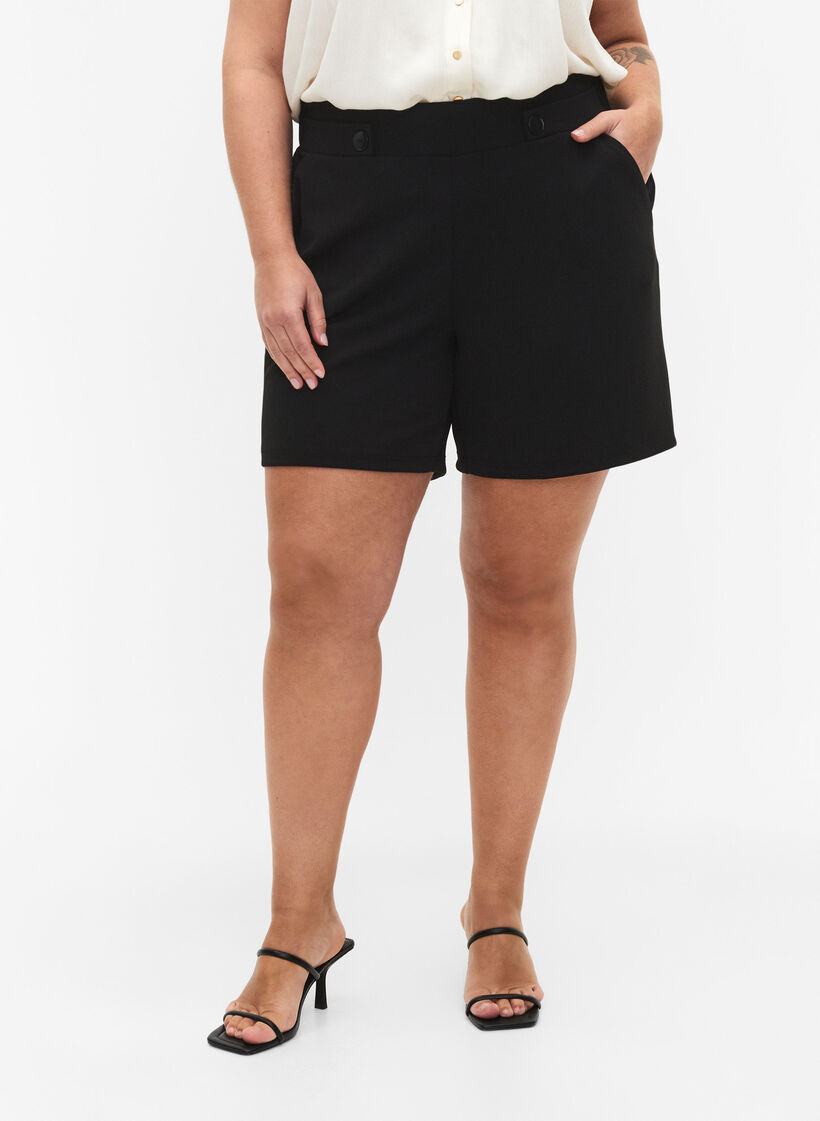 Shorts mit Taschen und lockerer Passform, Schwarz, Model image number 4
