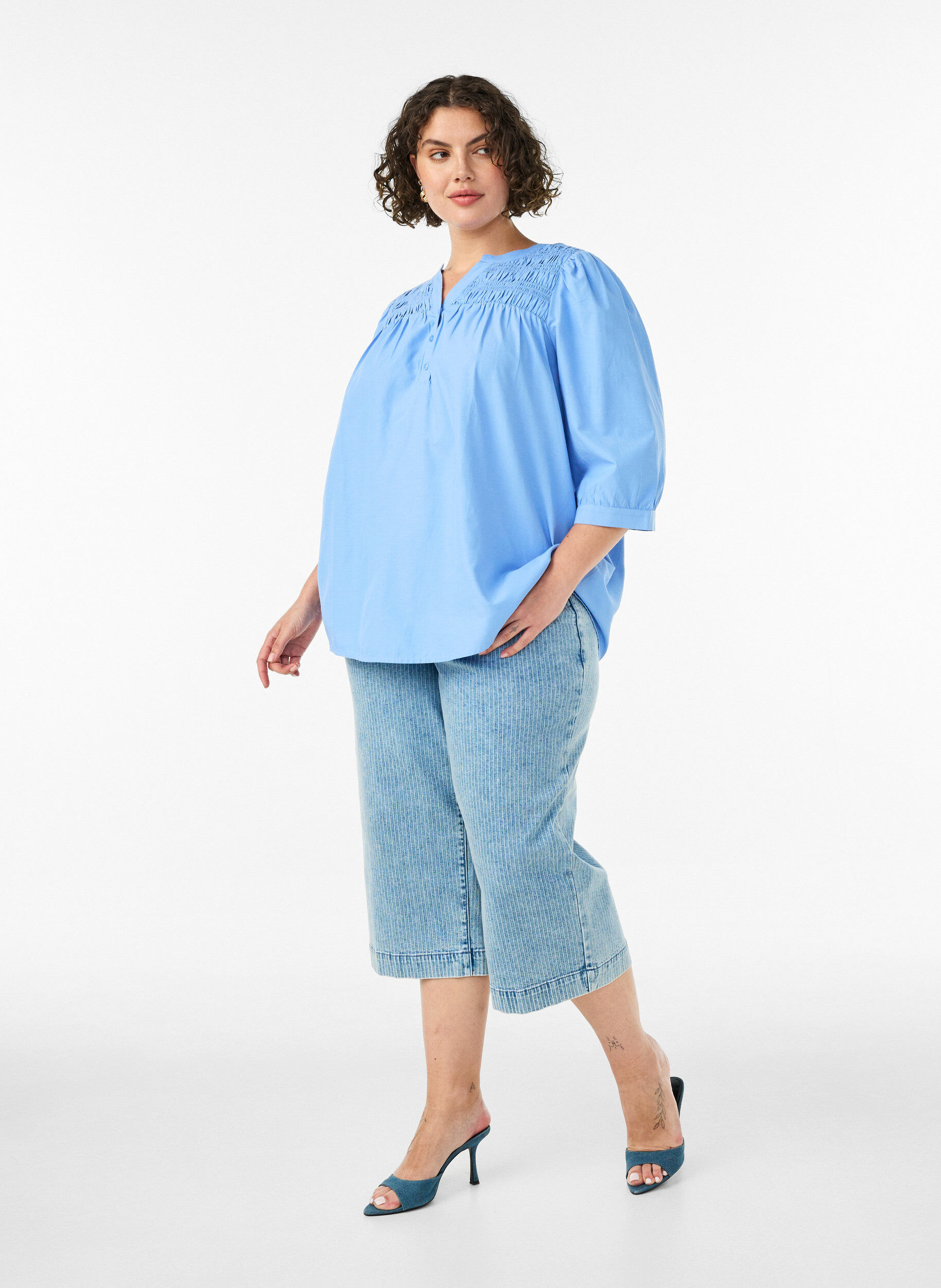 ZizziBluse mit Smock und 3/4-&Auml;rmeln, Blau, Model image number 1