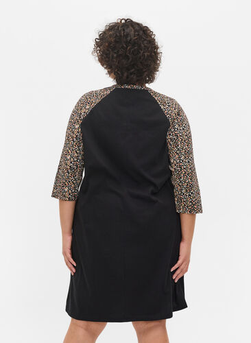 Nachthemd aus Baumwolle mit Printdetails, Black Ditzy Flower, Model image number 1