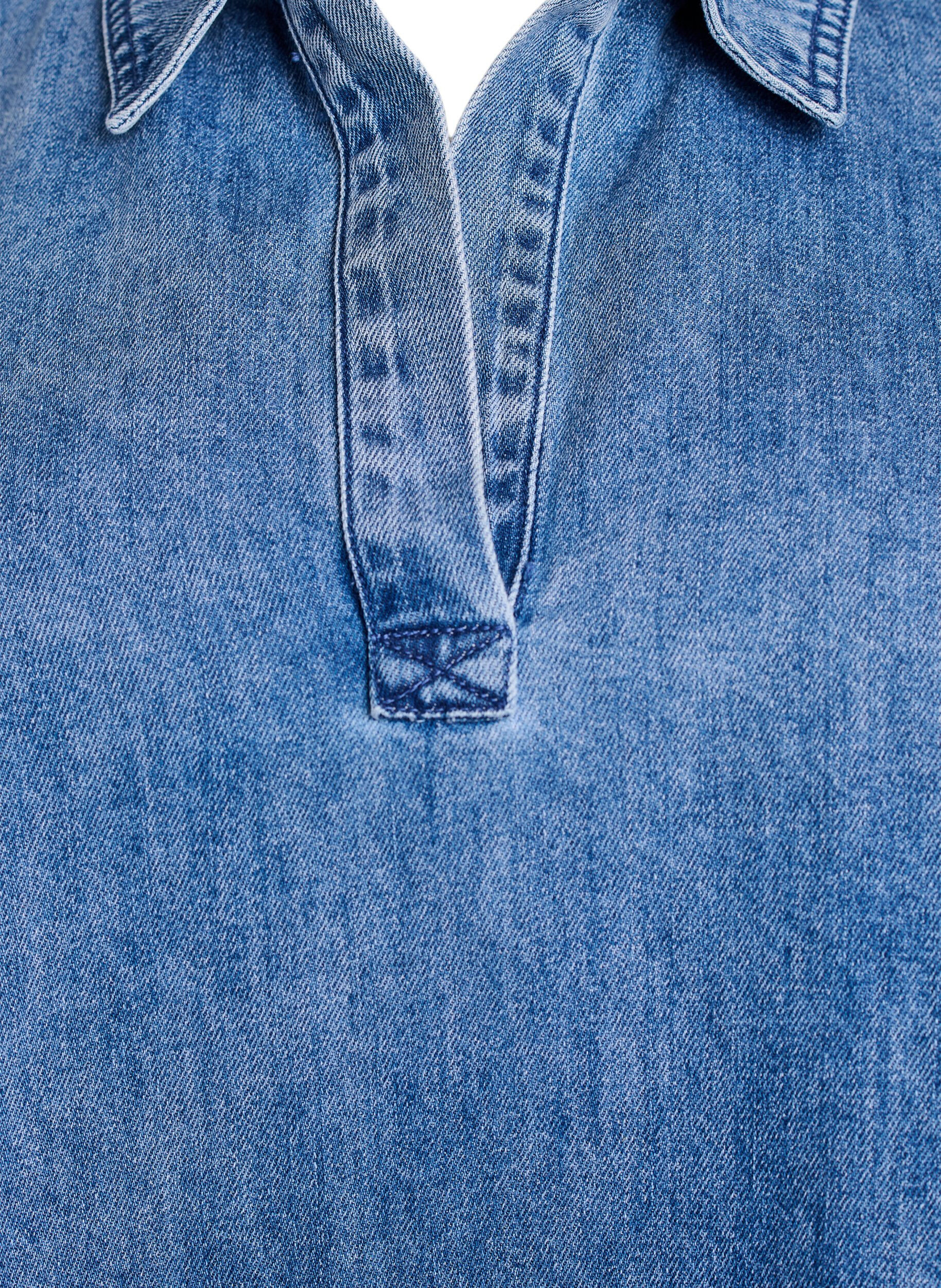 Zizzi Lockere Bluse aus Denim mit Kragen und V-Ausschnitt, Blau, Packshot image number 2