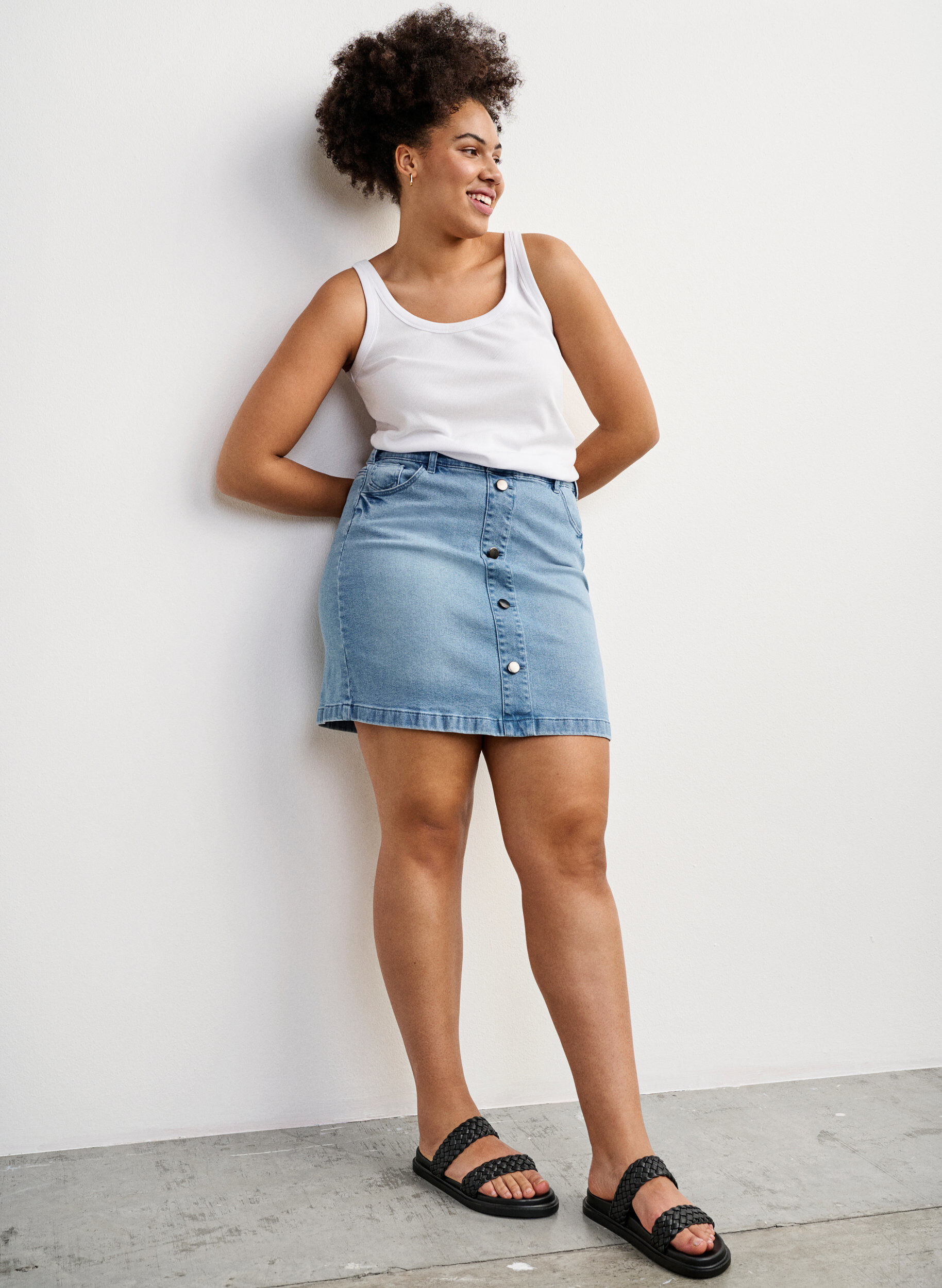 Zizzi Wide Fit Sandalen aus Leder, Black, Image image number 0