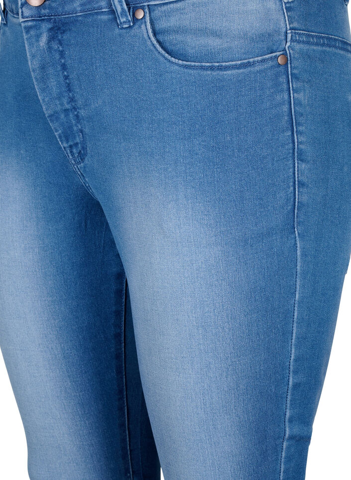 Viona Jeans mit normaler Taille, Blau, Packshot image number 2