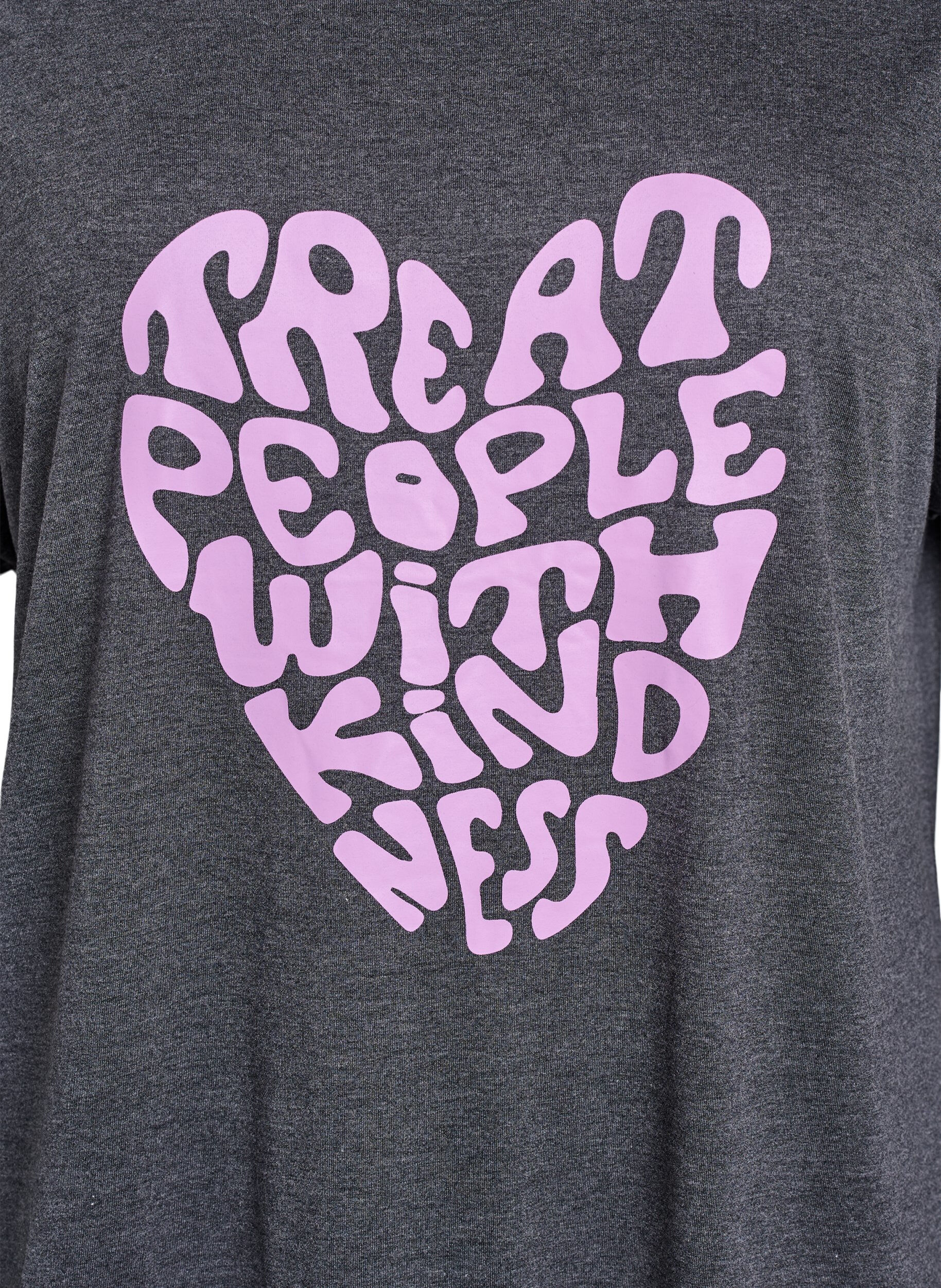 Zizzi Kurz&auml;rmliges Nachthemd mit Textdruck, Schwarz, Packshot image number 2