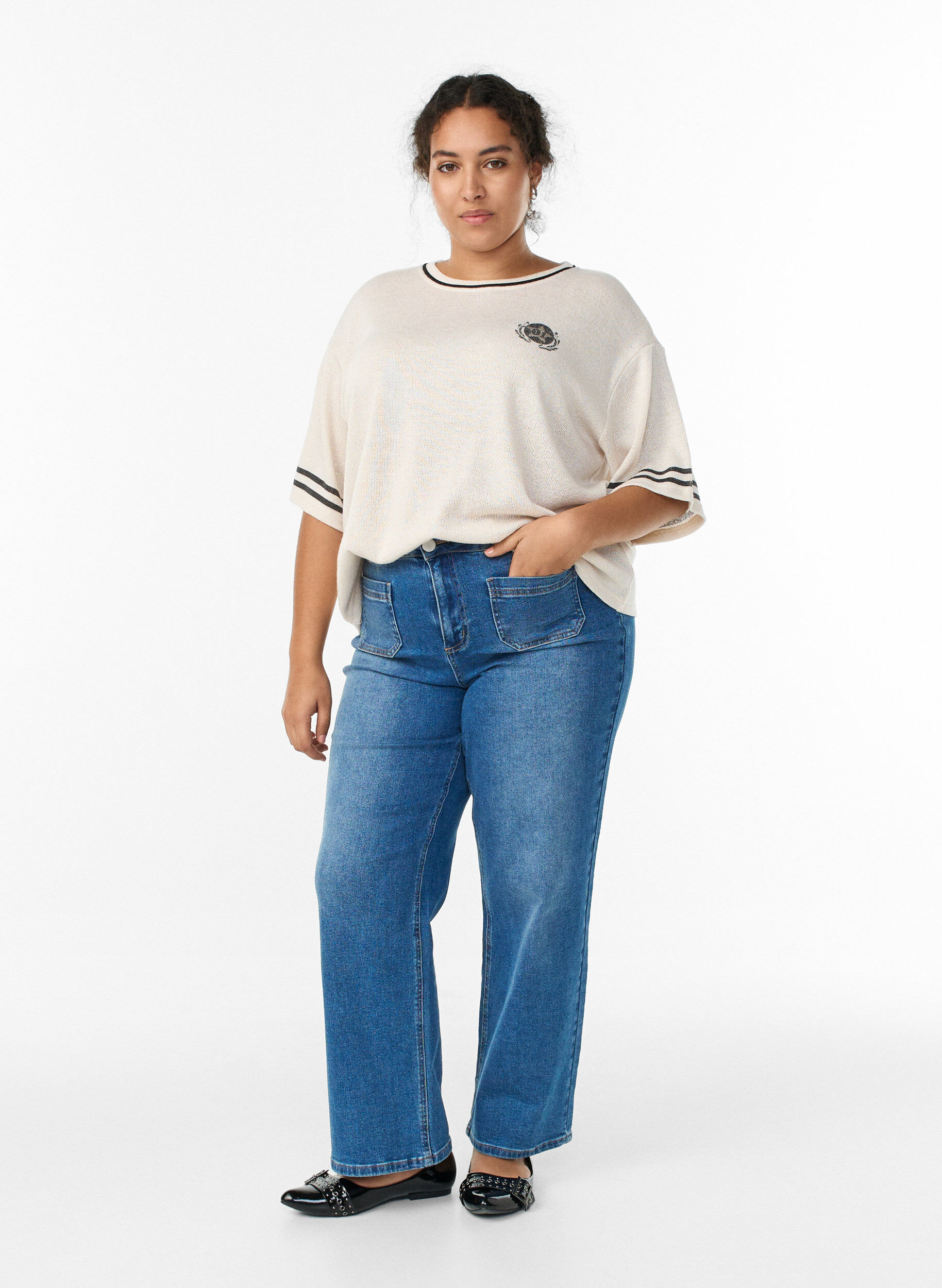 Zizzi Kurz&auml;rmelige Bluse mit Kontraststreifen, Beige, Model image number 1