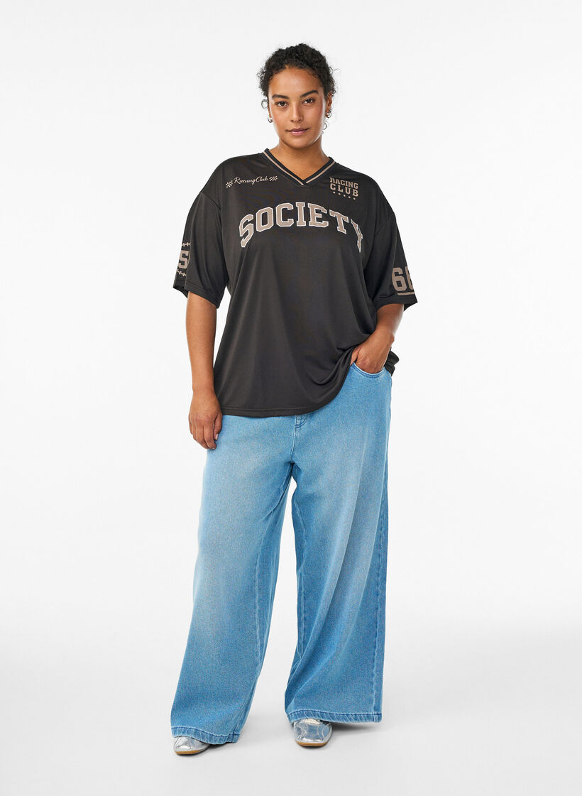 Sportliches T-Shirt mit V-Ausschnitt und Racing-Print, Schwarz, Model image number 1