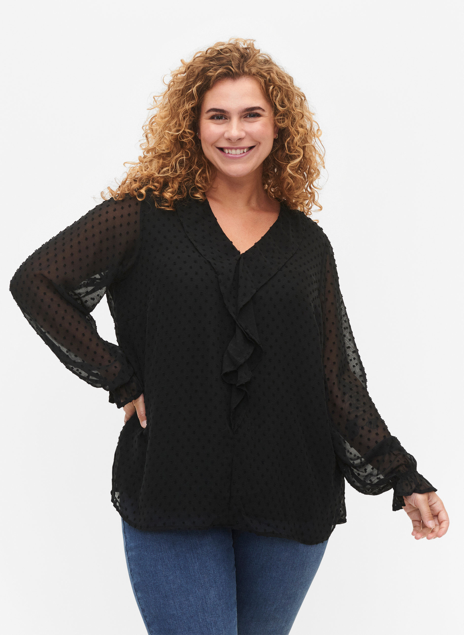 Zizzi Bluse mit R&uuml;schen und gepunkteter Textur, Black, Model image number 0