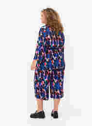Lockere Culotte-Hose aus Viskose, Colorful Animal, Model