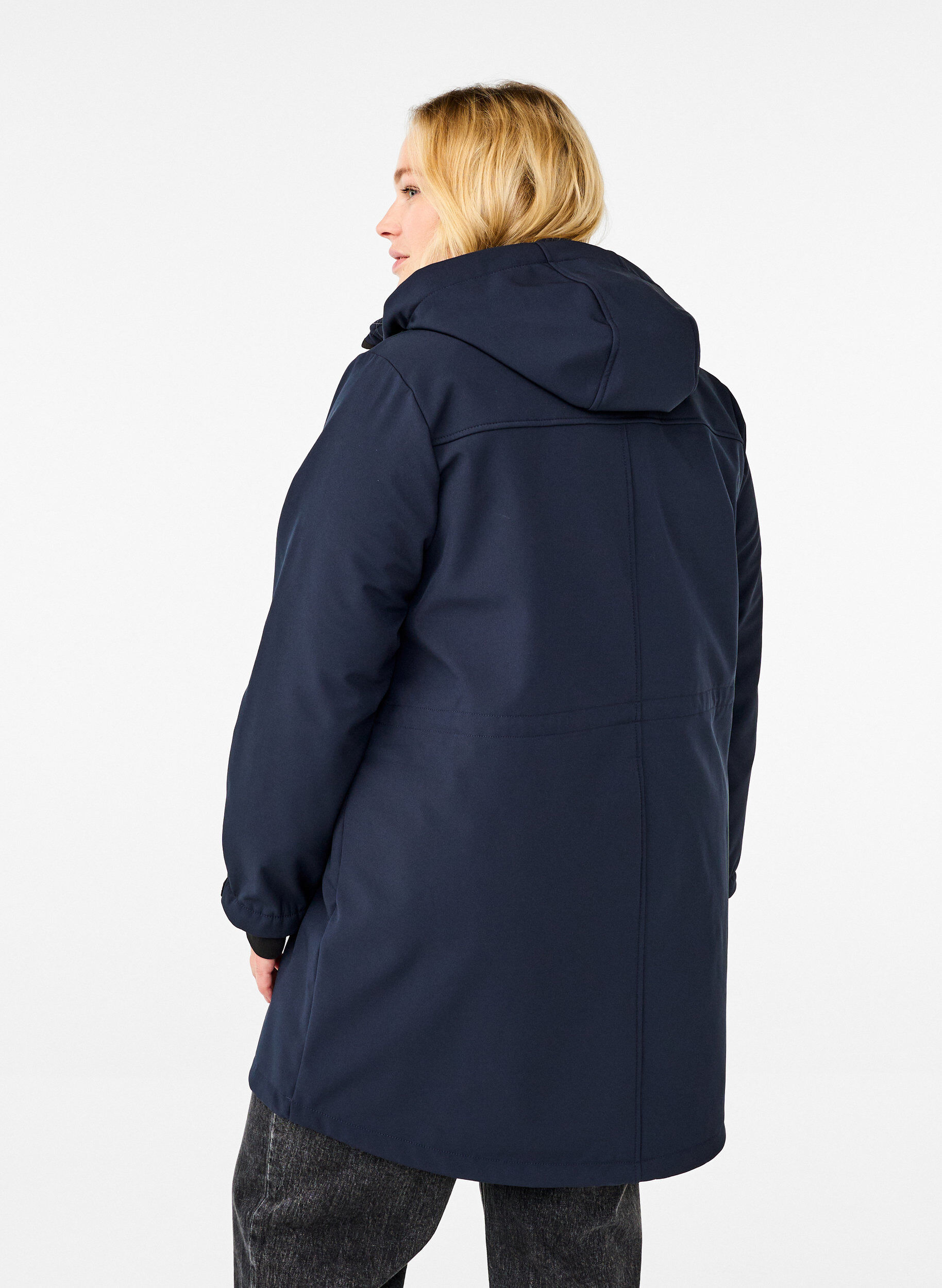 Zizzi Softshell-Jacke mit abnehmbarer Kapuze, Blau, Model image number 2