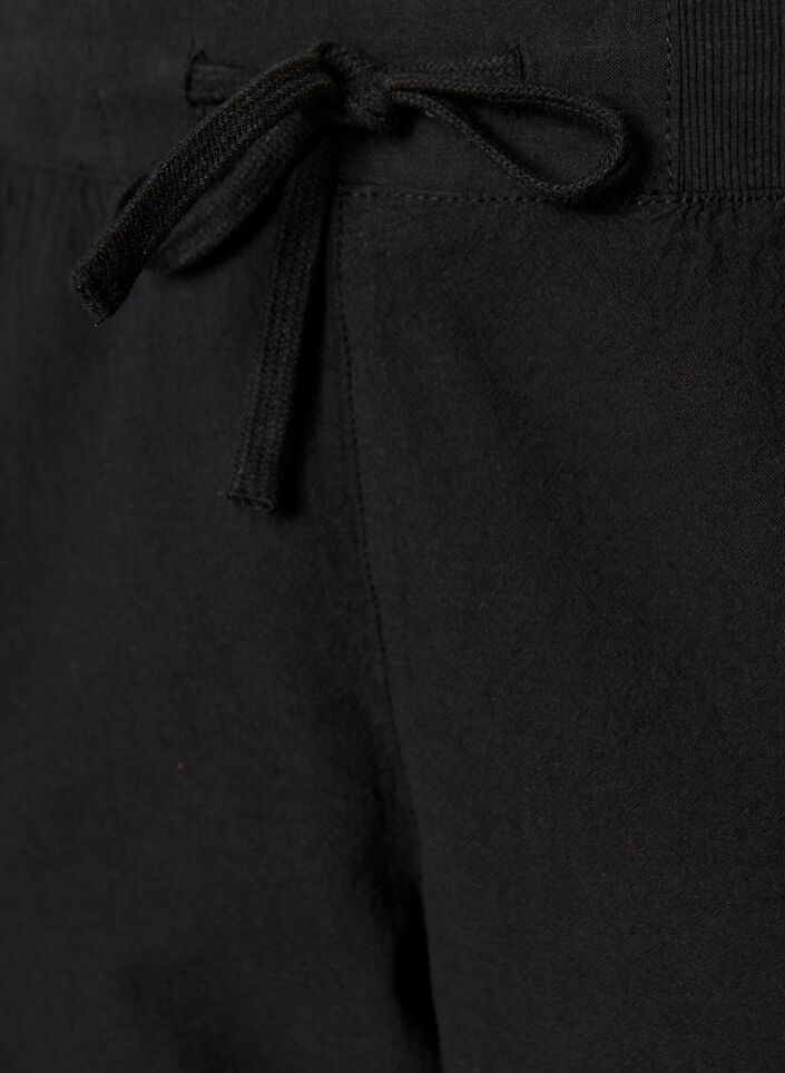 Lockere Shorts aus Baumwolle mit Taschen, Schwarz, Packshot image number 2