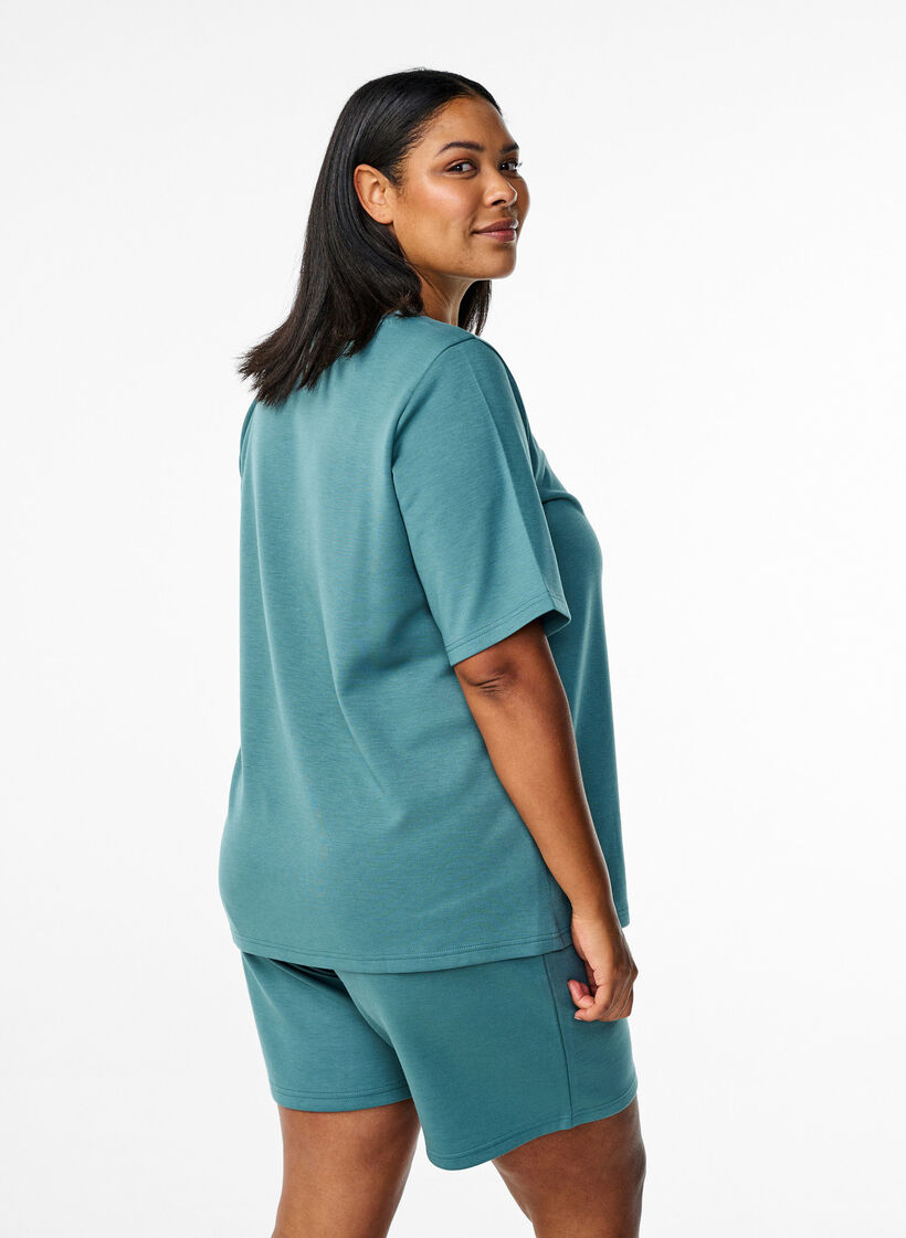 Shorts aus Modalmischung mit Taschen, Grün, Model image number 2