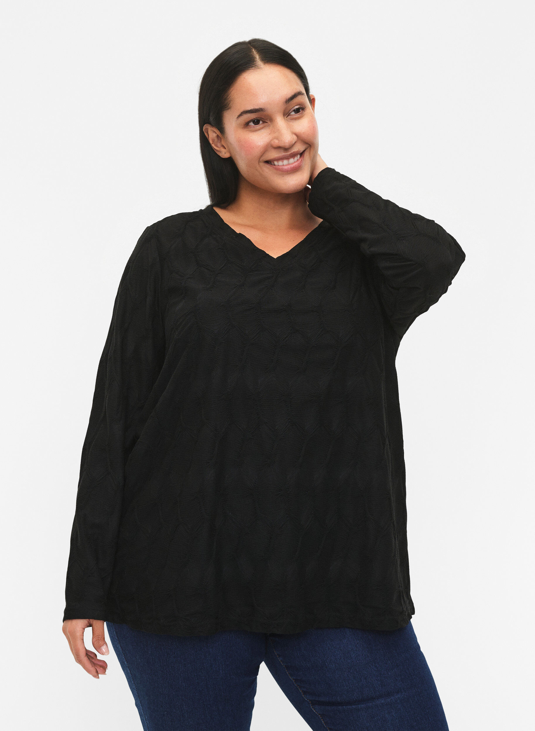 Zizzi FLASH - Lang&auml;rmlige Bluse mit Struktur, Black, Model image number 0