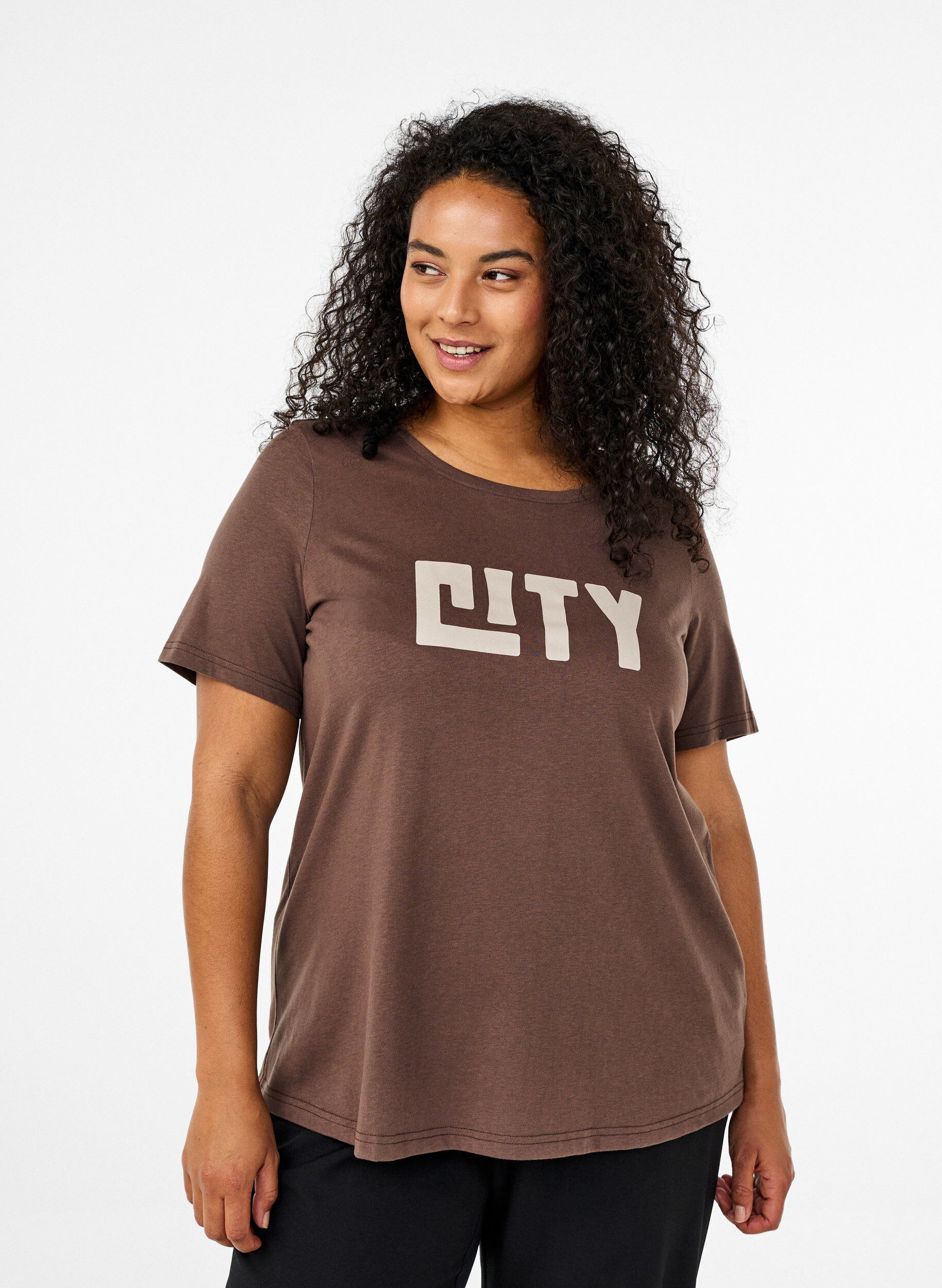 Zizzi FLASH - T-Shirt mit Print, Braun, Model image number 0