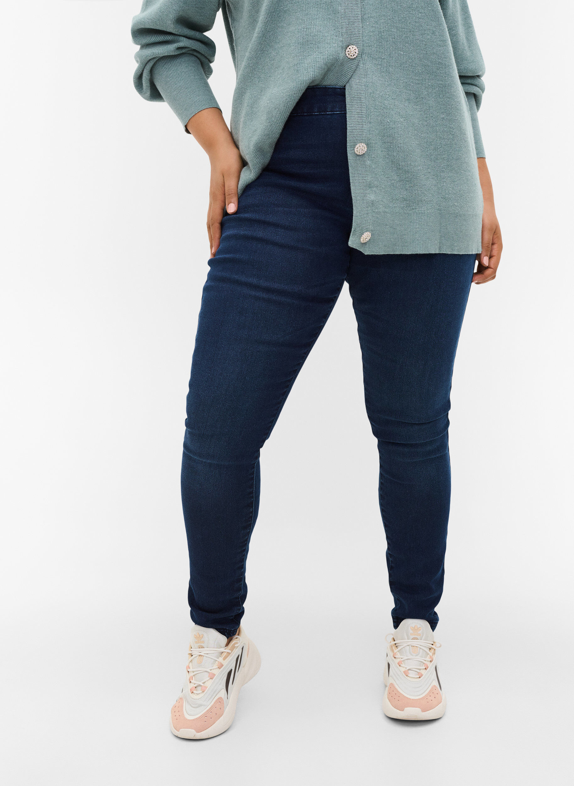 Zizzi Jeggings aus Baumwollmischung, Dark blue denim, Model image number 2