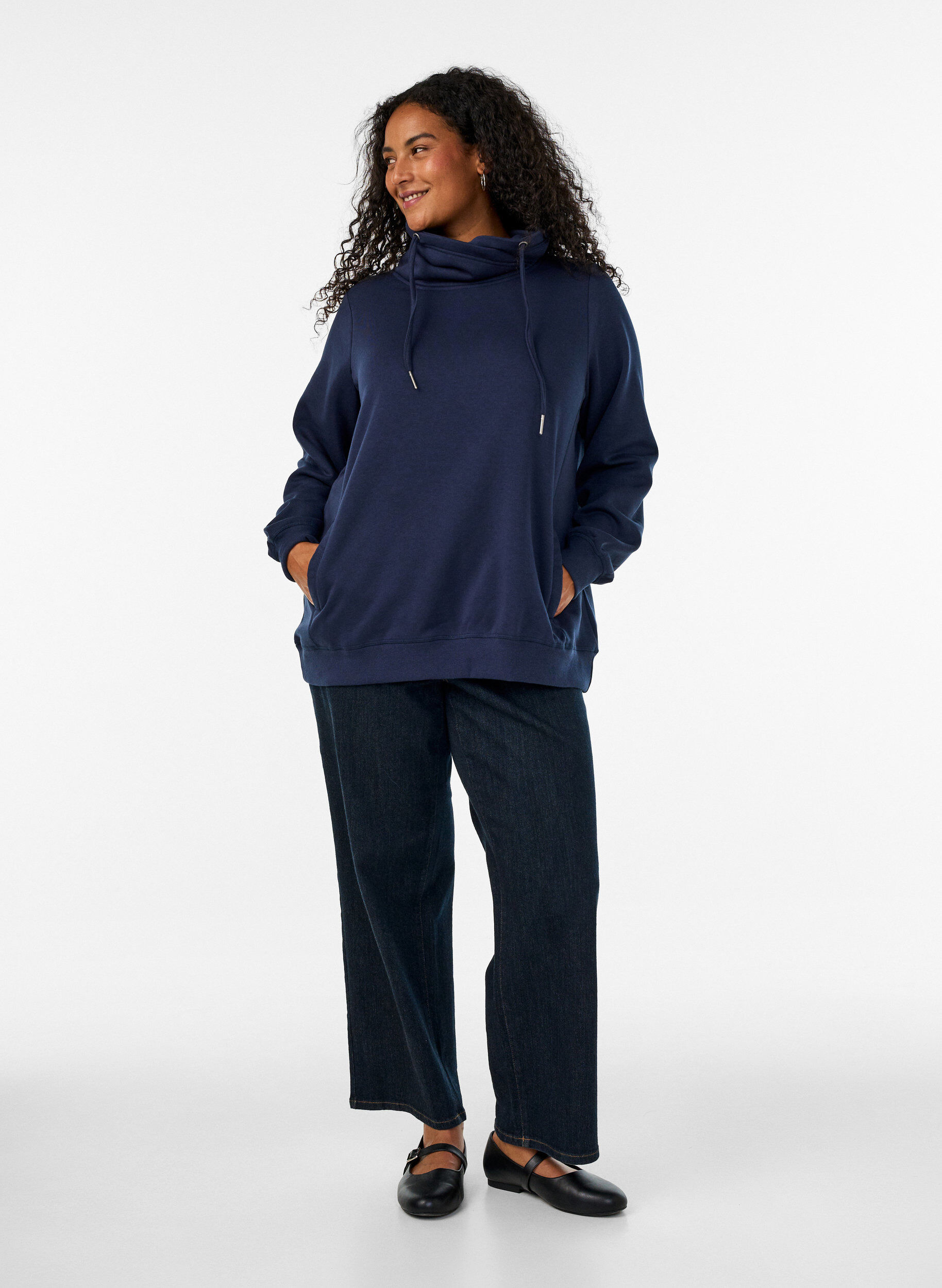 ZizziSweatshirt mit Stehkragen und Taschen, Blau, Model image number 1