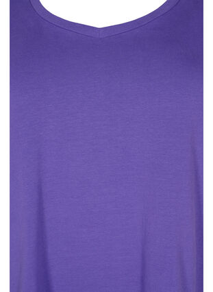 Einfarbiges basic T-Shirt aus Baumwolle, Ultra Violet, Packshot image number 2