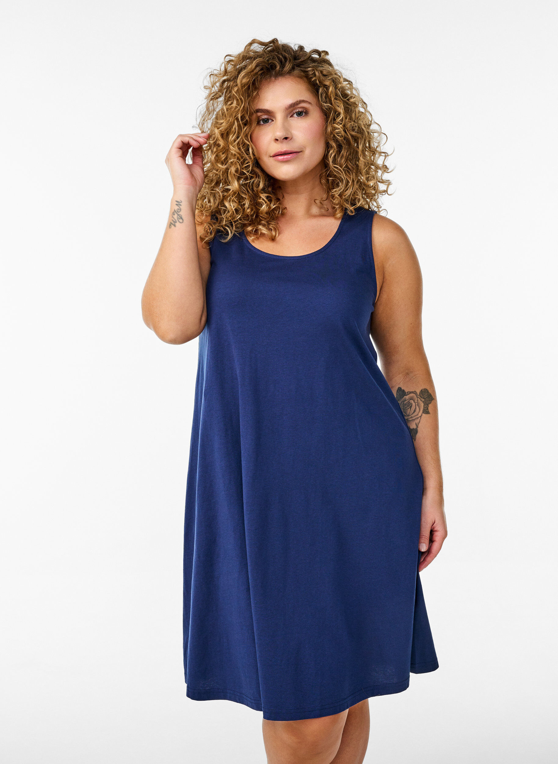 Zizzi &Auml;rmelloses Kleid in A-Linie, Blau, Model image number 0