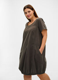 Kurzarm Kleid aus Baumwolle, Khaki Green, Model