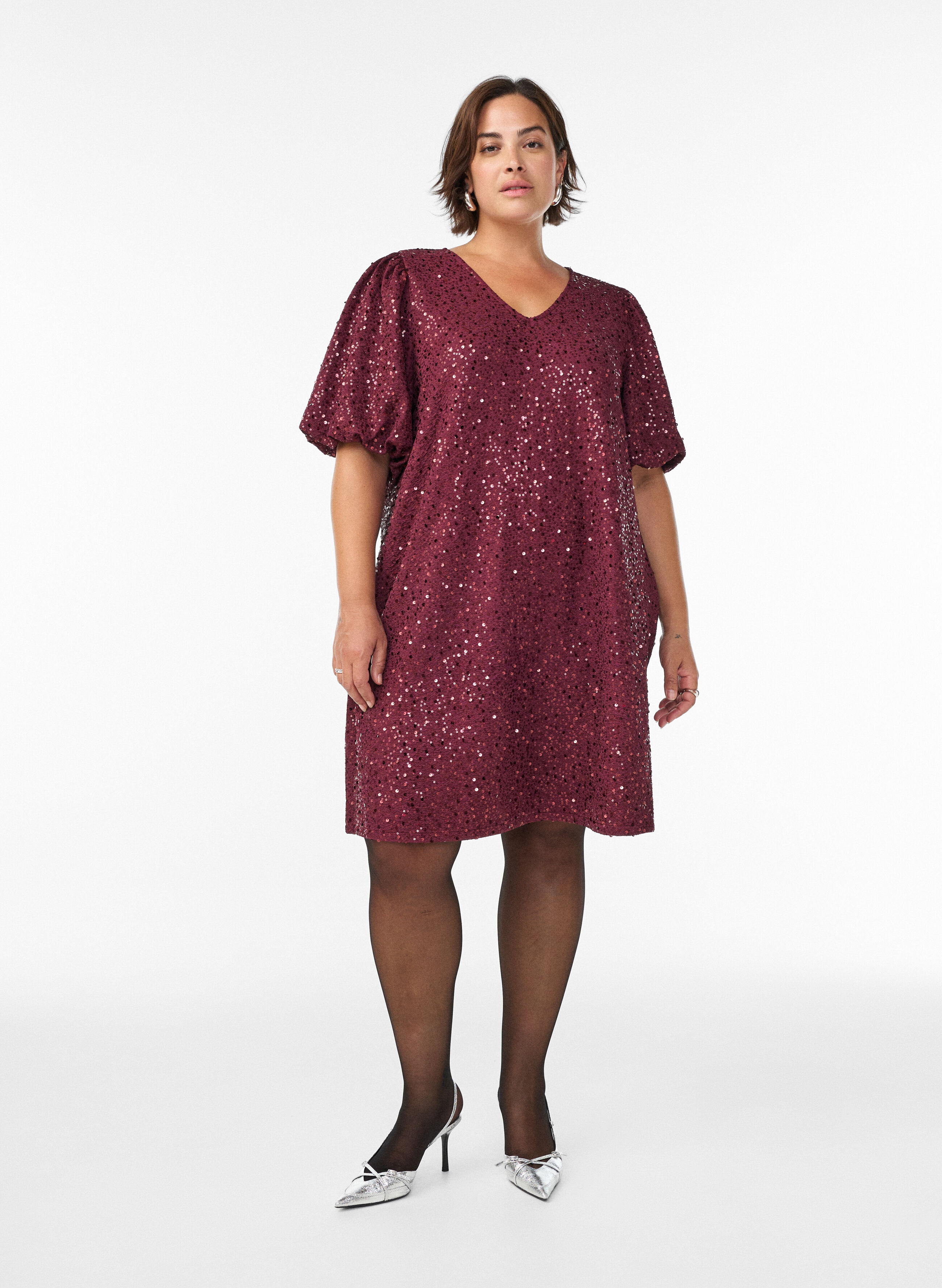 Zizzi Kleid mit Details, , Model