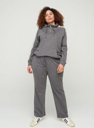 Sweatshirt mir Kapuze und Tasche, Dark Grey Melange, Model image number 2