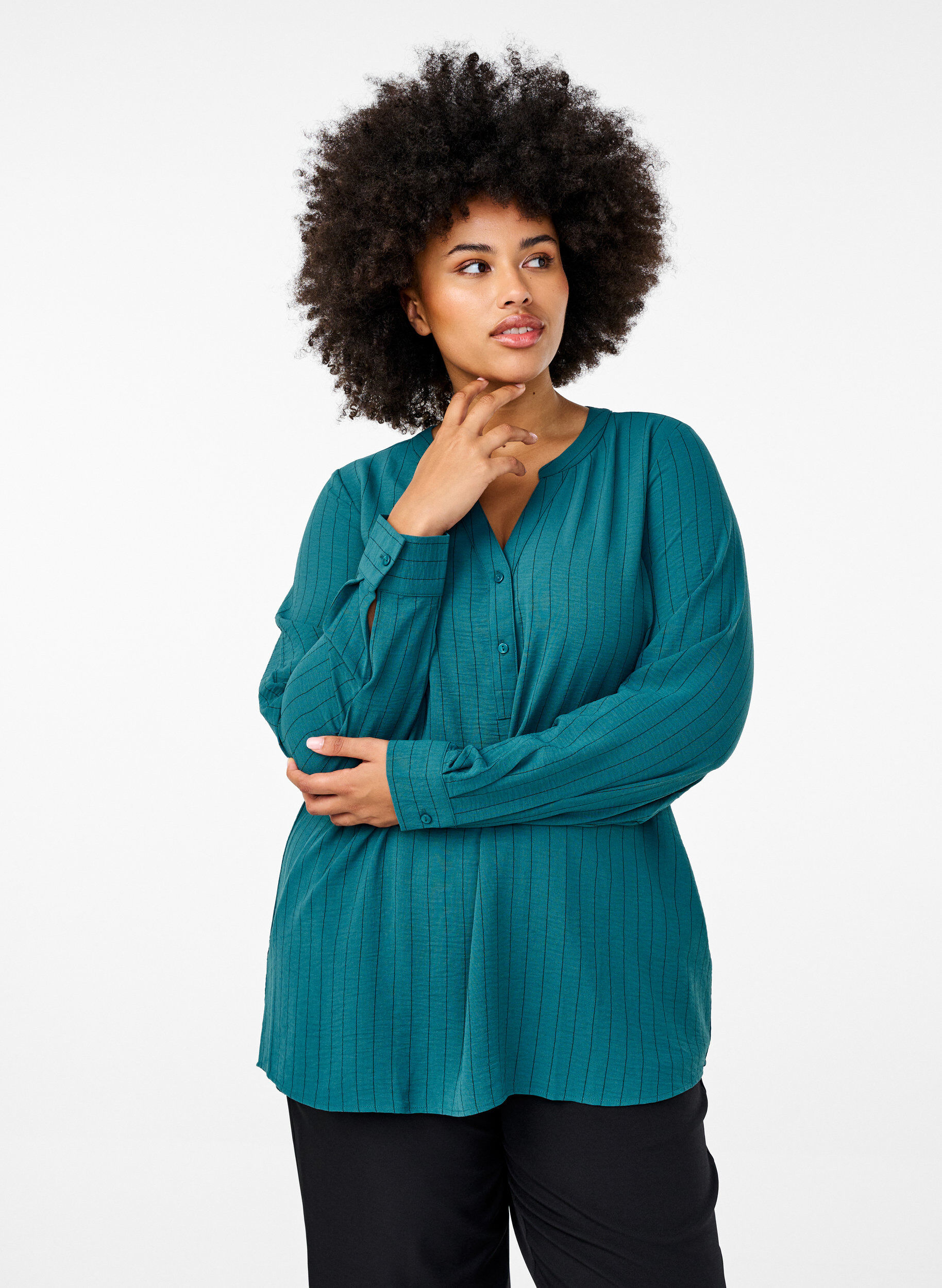 ZizziNadelstreifenbluse, Gr&uuml;n, Model image number 0