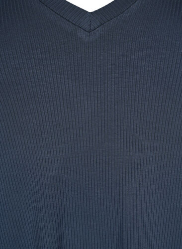 Viskose T-Shirt mit Ripp und V-Ausschnitt, Umbre Blue , Packshot image number 2