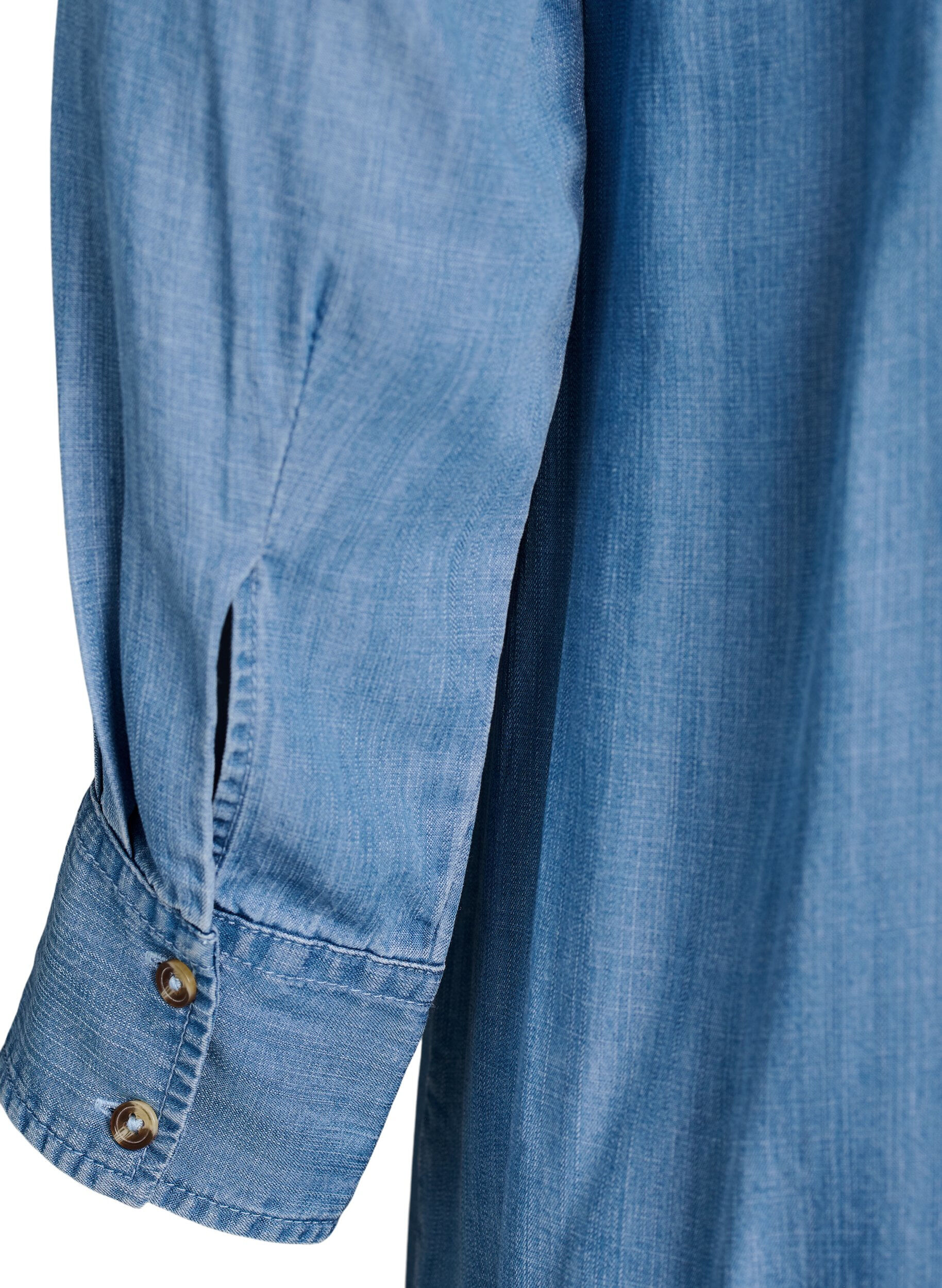 Zizzi Midi-Hemdblusenkleid aus weichem Lyocell-Denim, Blau, Packshot image number 4