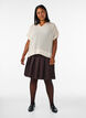 Bluse aus Seersucker mit V-Ausschnitt, Beige, Model image number 1