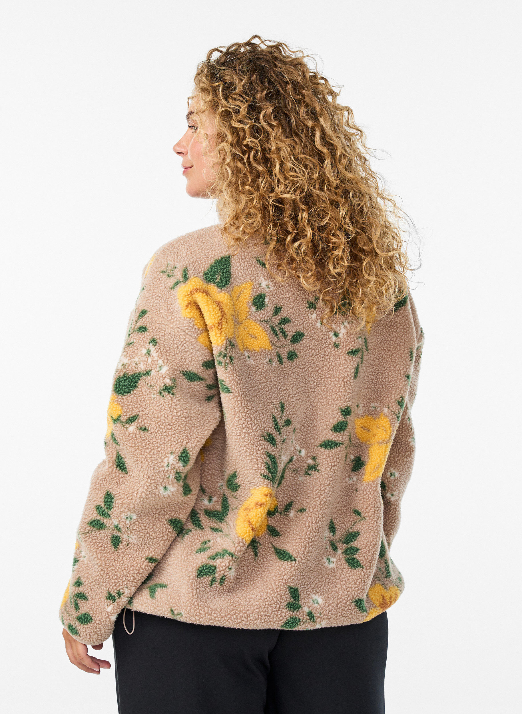ZizziGebl&uuml;mte Fleecejacke mit hohem Kragen und Rei&szlig;verschluss, Beige, Model image number 2