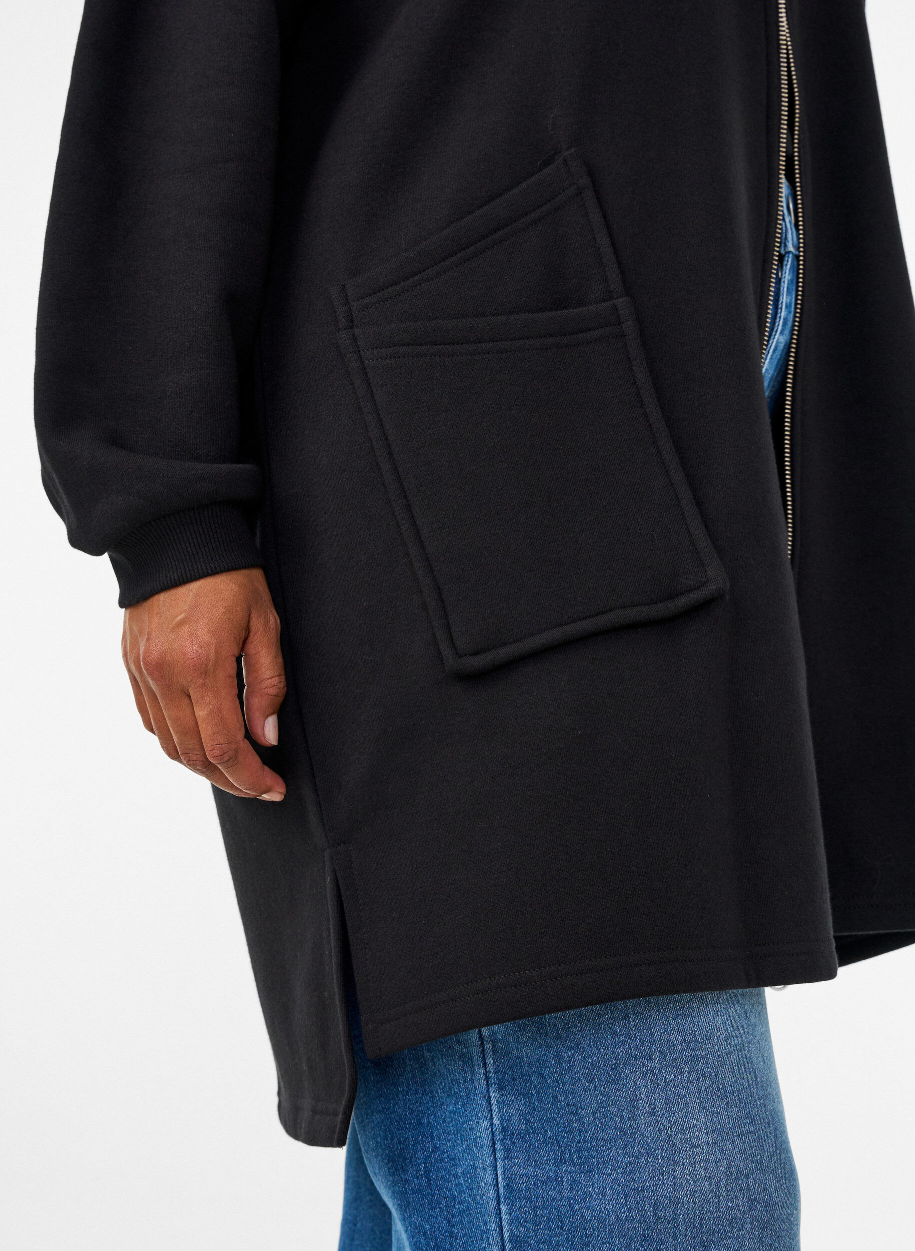 ZizziLanger Cardigan mit Kapuze und Rei&szlig;verschluss, Schwarz, Model image number 3