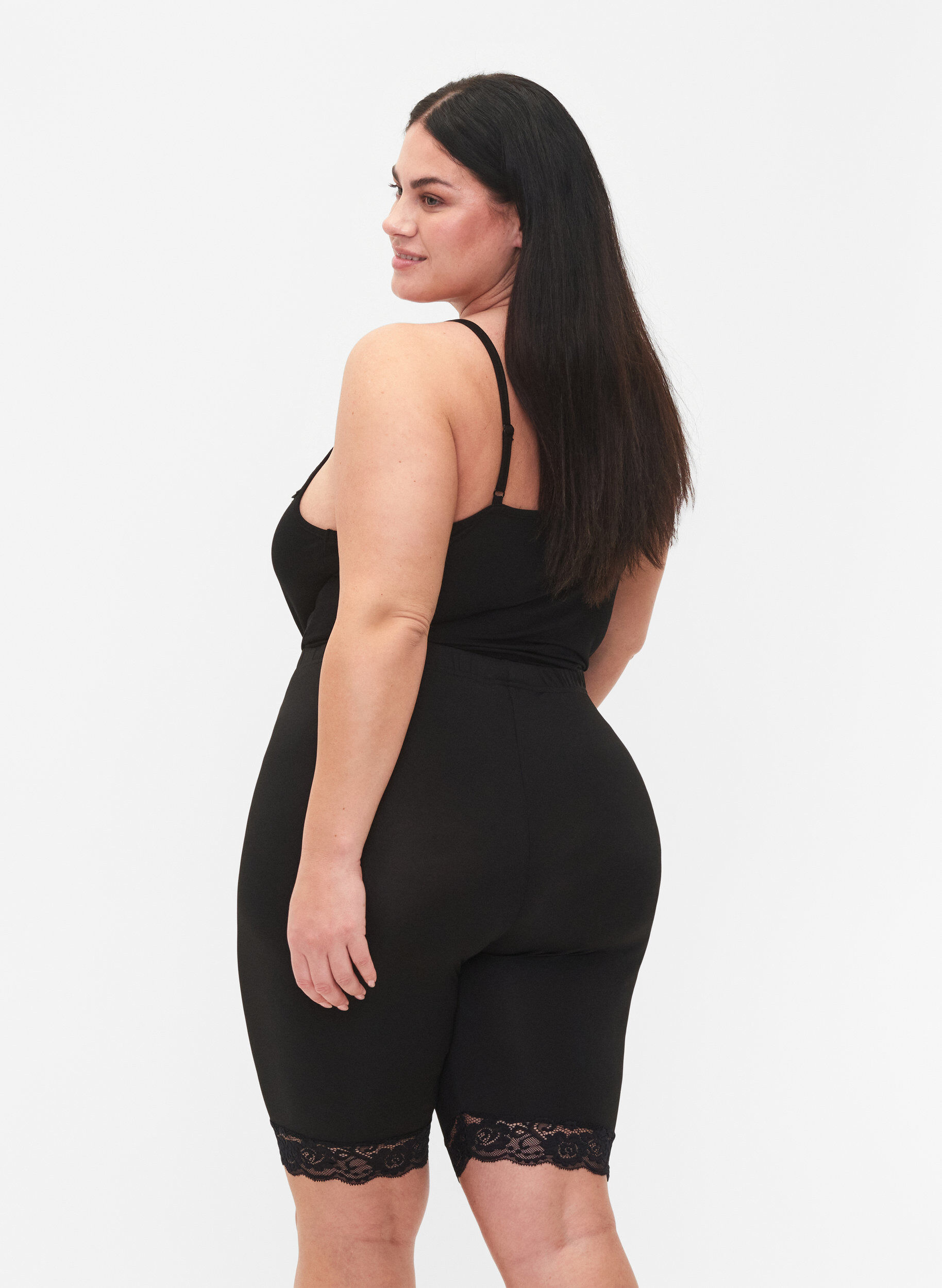 Zizzi 2er-Pack Radlershorts mit Spitzenbesatz, Black / Black, Model image number 1