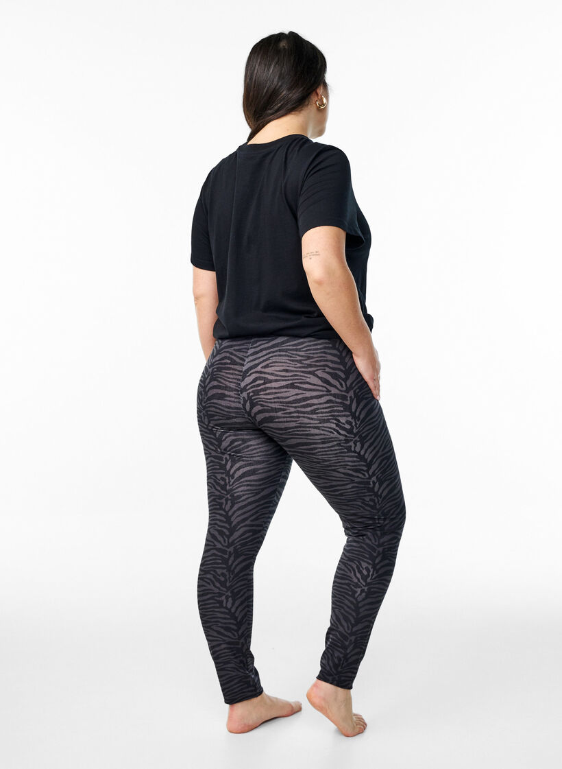 Viskose Leggings mit Druck, Schwarz, Model image number 2