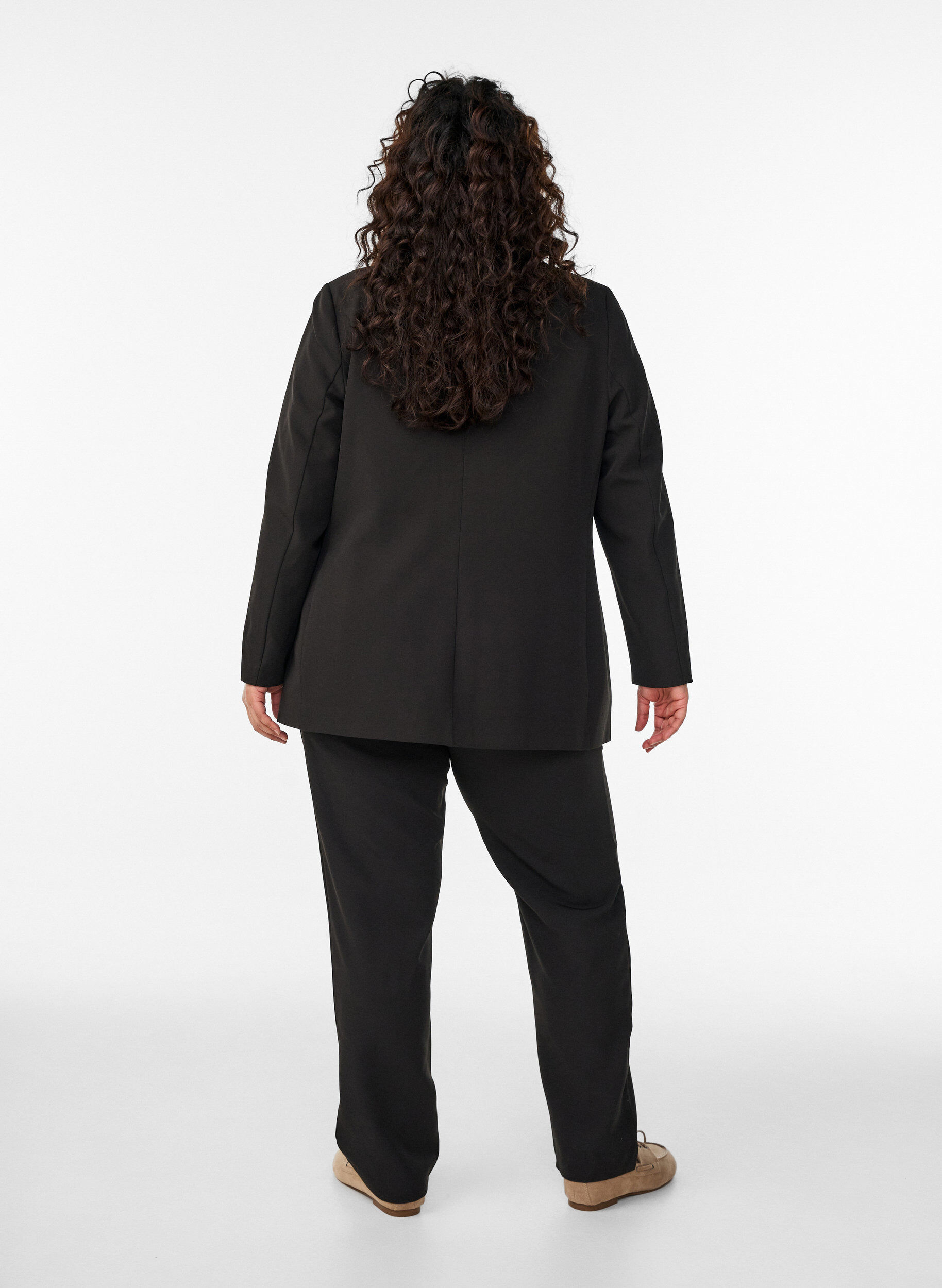 ZizziHose mit Taschen und geraden Beinen, Schwarz, Model image number 1