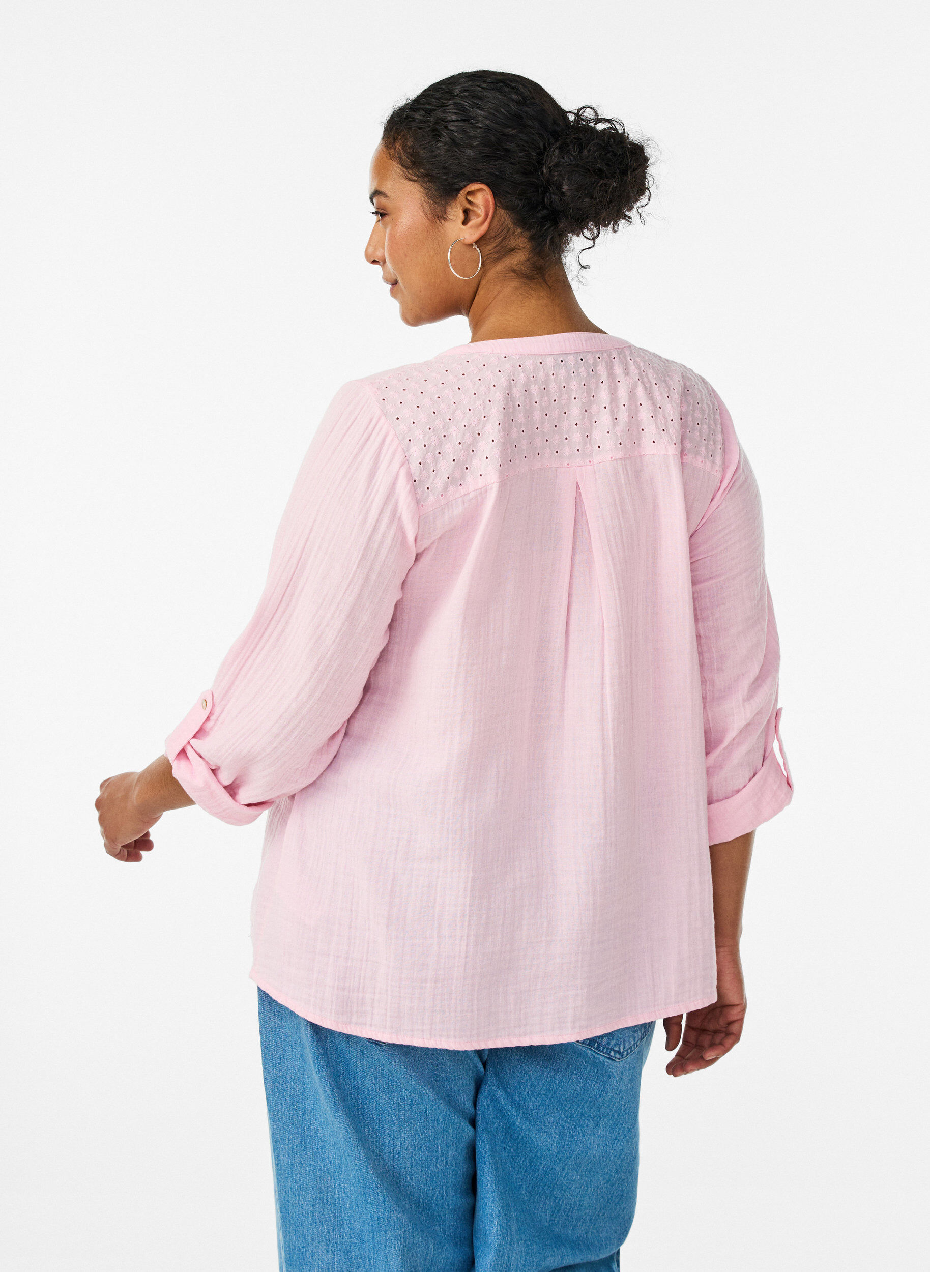 Zizzi Bluse aus Baumwollmusselin mit Lochstickerei, Rot, Model image number 2