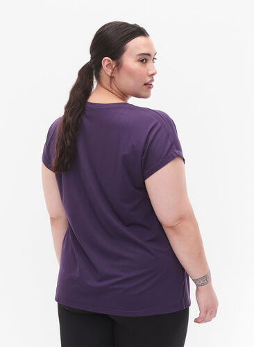 Kurzärmeliges Trainings-T-Shirt, Purple Plumeria, Model image number 1